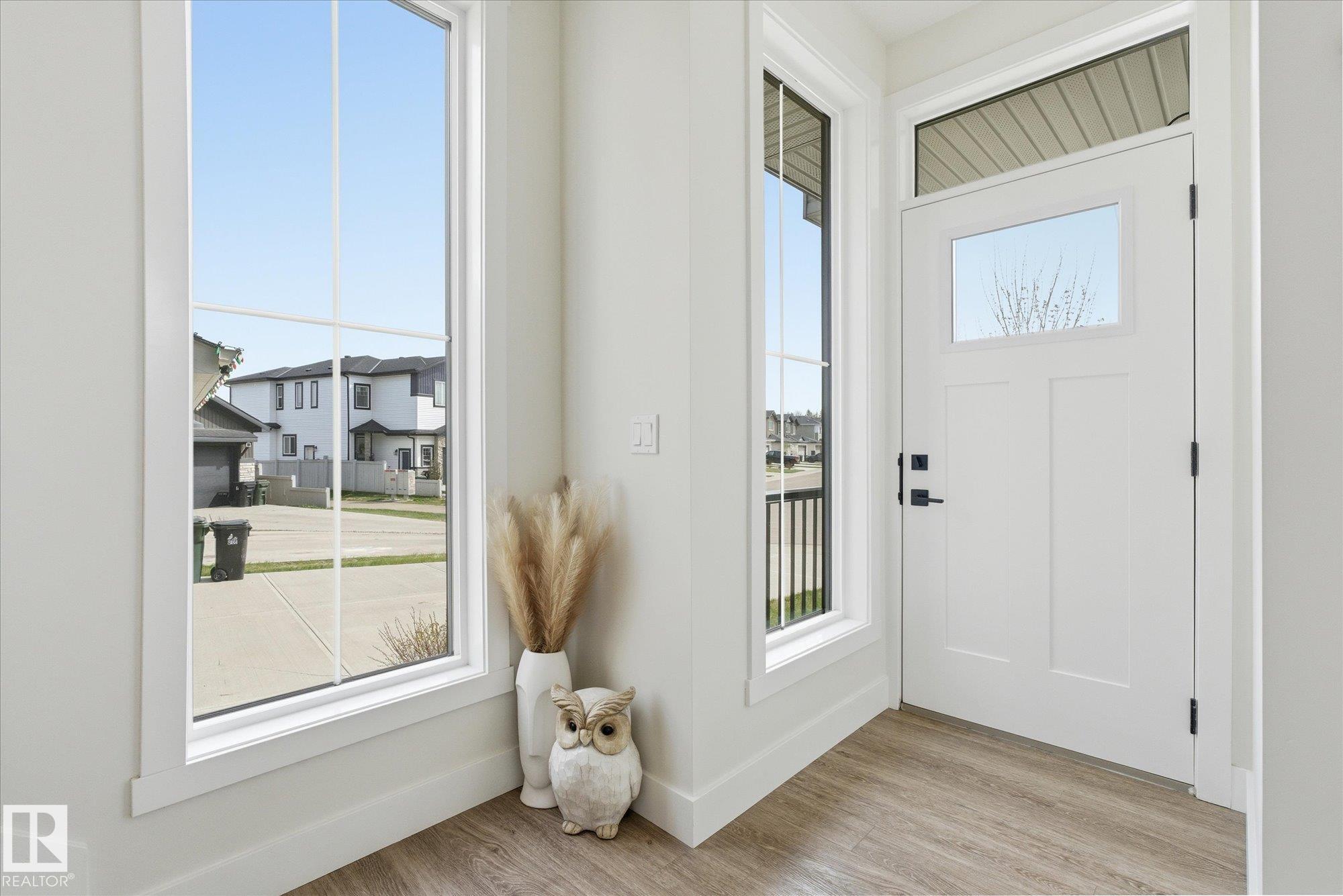 Photo 11 at 51 Meadowlink Common, McLaughlin, Spruce Grove