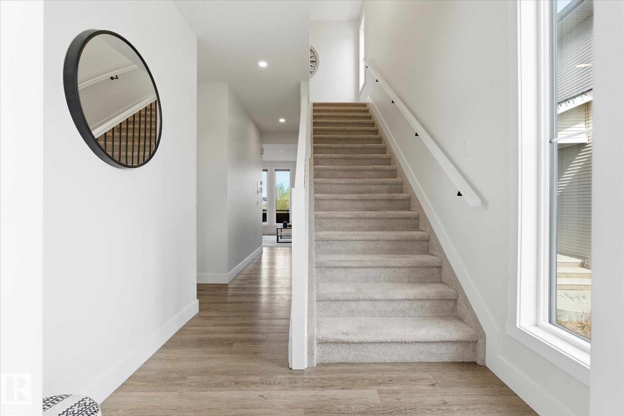 Photo 12 at 51 Meadowlink Common, McLaughlin, Spruce Grove