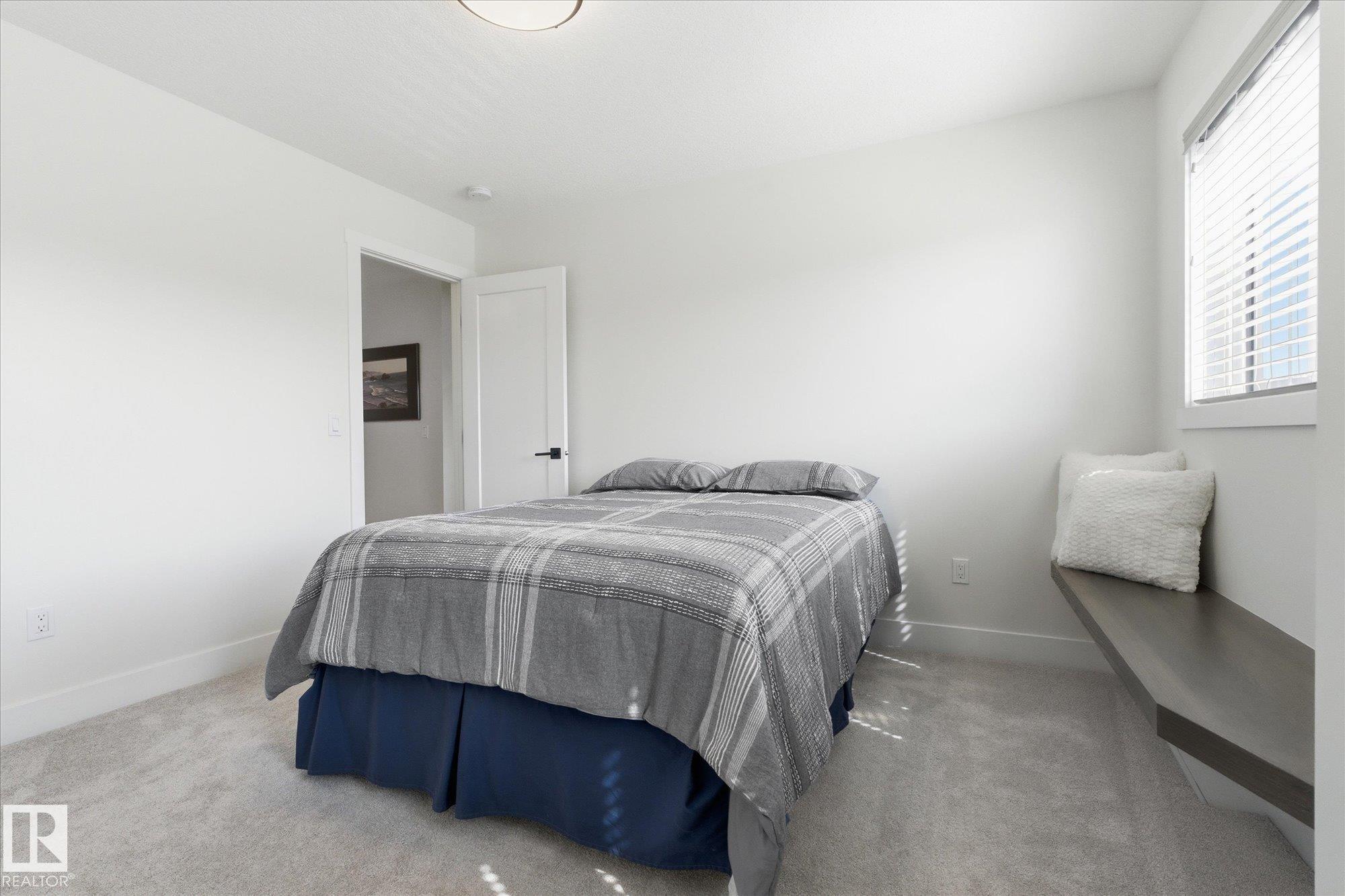 Photo 38 at 51 Meadowlink Common, McLaughlin, Spruce Grove