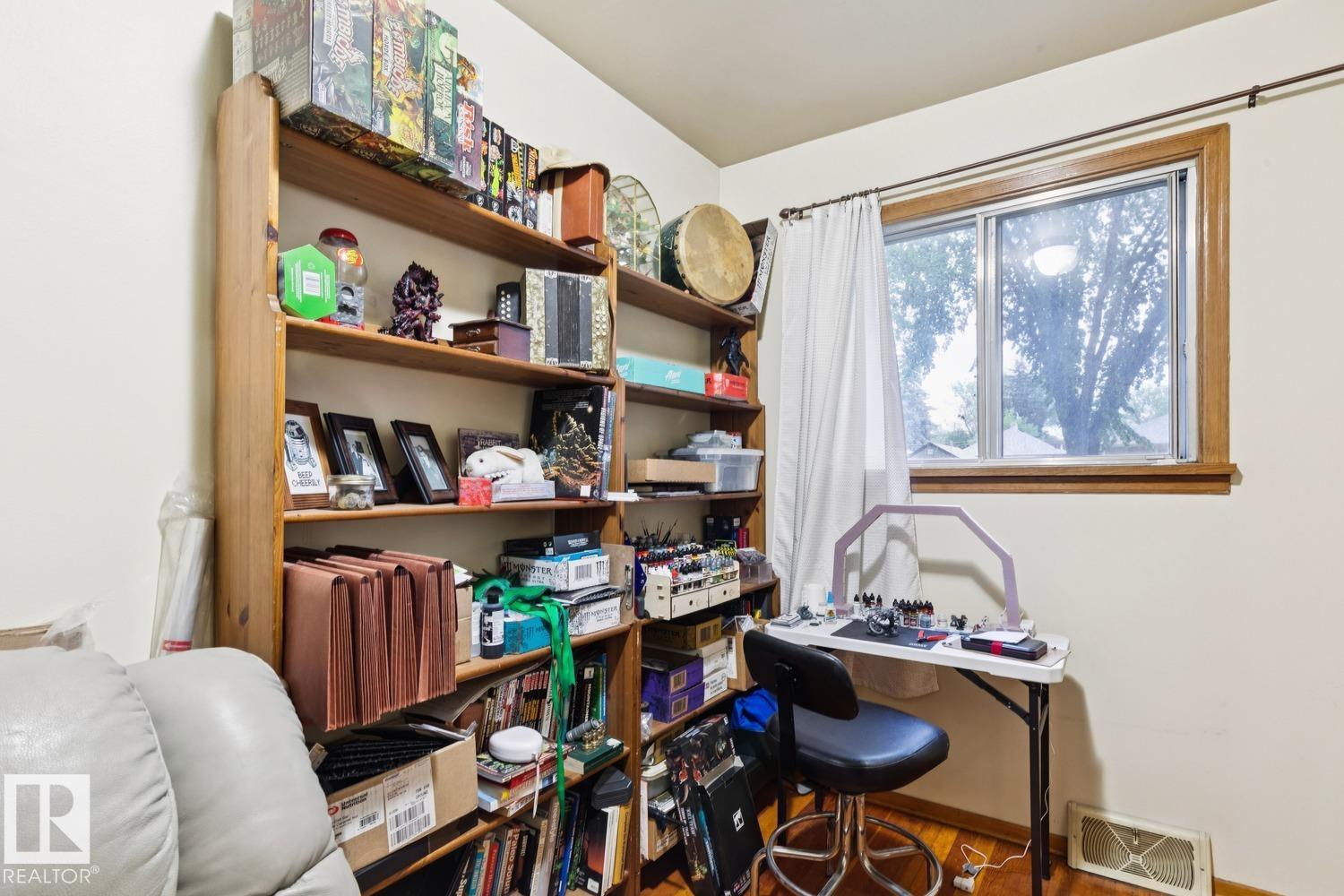 Photo 16 at 12760 118 Street NW, Calder, Edmonton