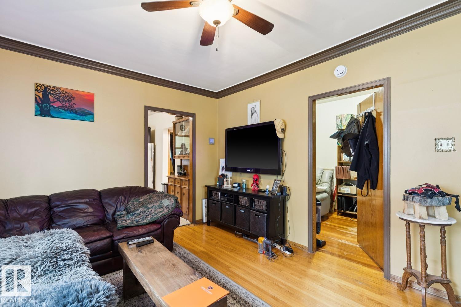 Photo 6 at 12760 118 Street NW, Calder, Edmonton