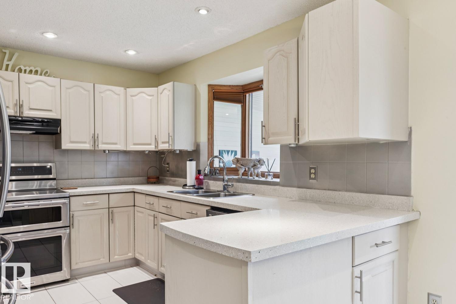 Photo 16 at 15804 80 Street NW, Mayliewan, Edmonton