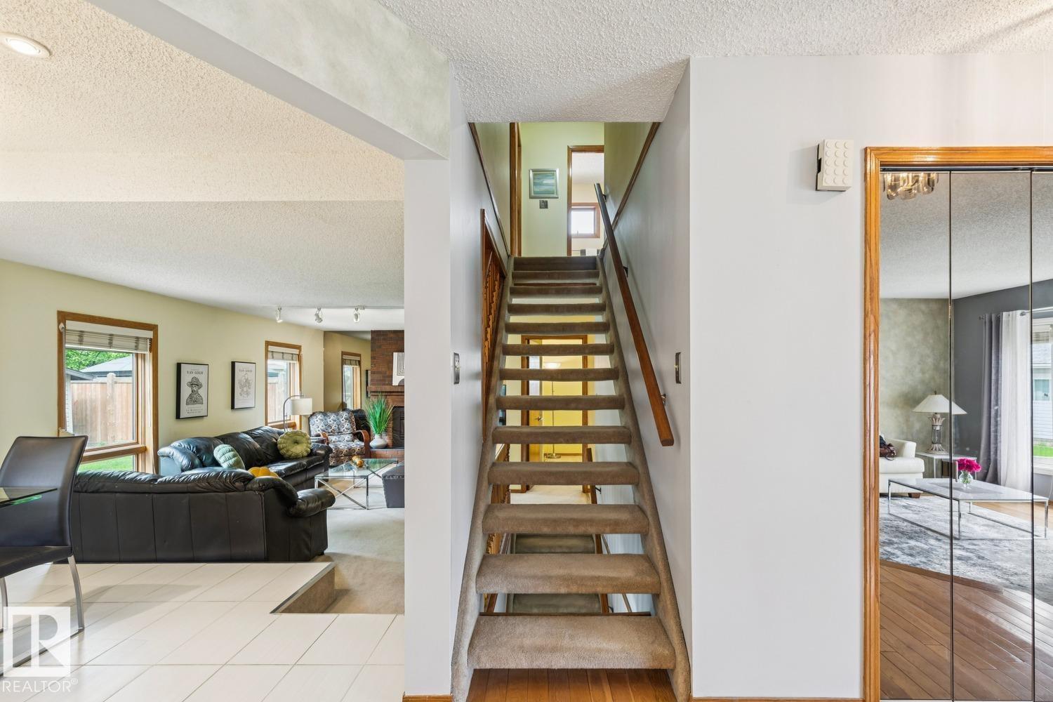 Photo 32 at 15804 80 Street NW, Mayliewan, Edmonton