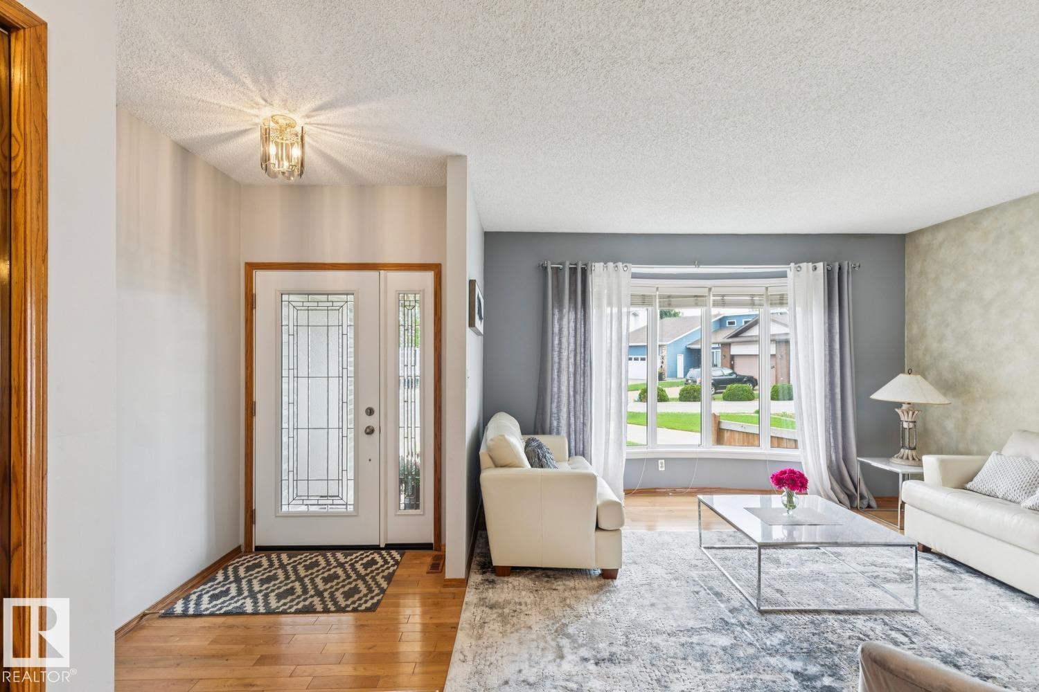 Photo 6 at 15804 80 Street NW, Mayliewan, Edmonton