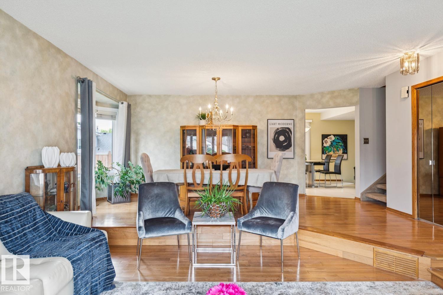 Photo 9 at 15804 80 Street NW, Mayliewan, Edmonton