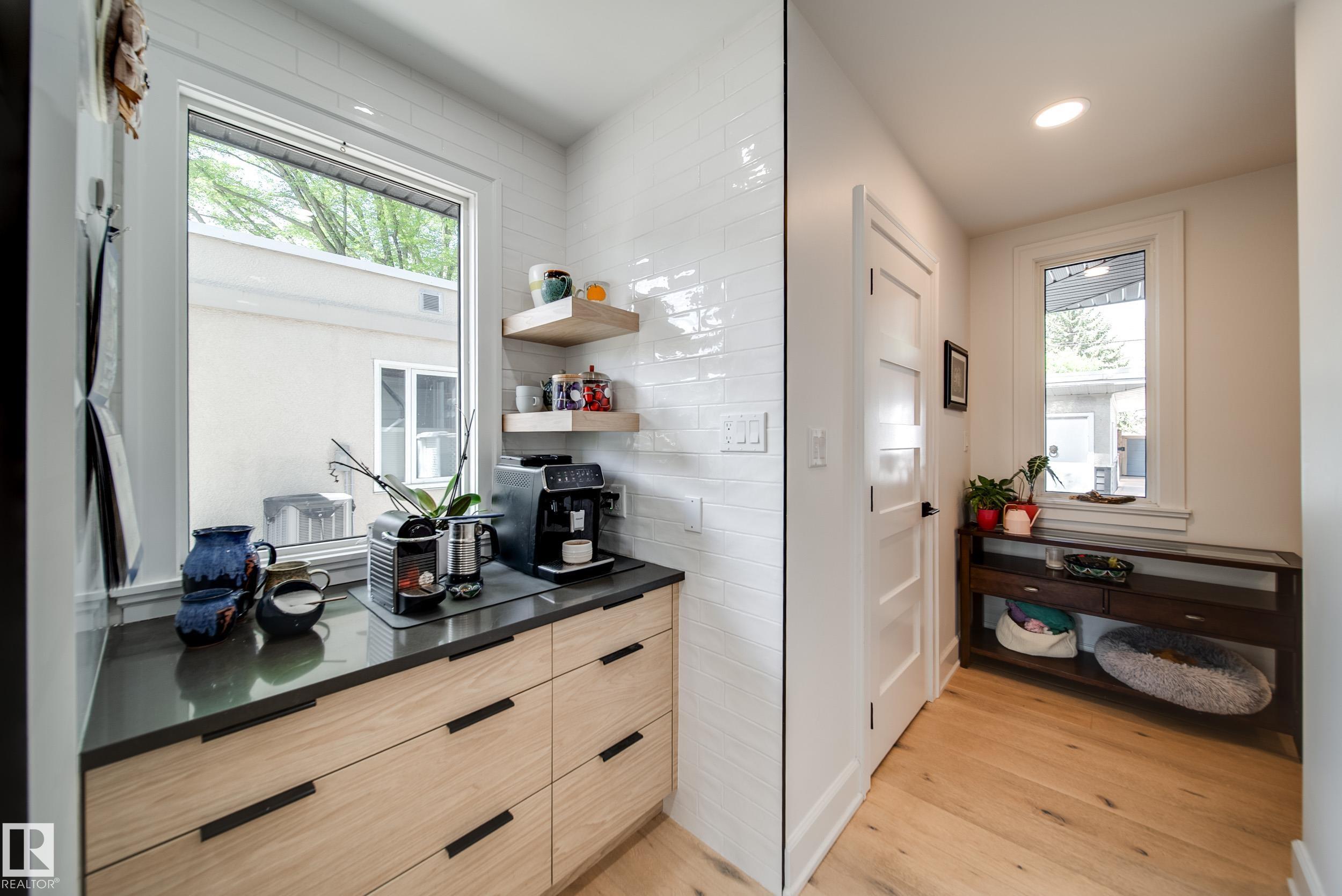 Photo 11 at 5310 Ada Boulevard NW, Highlands, Edmonton