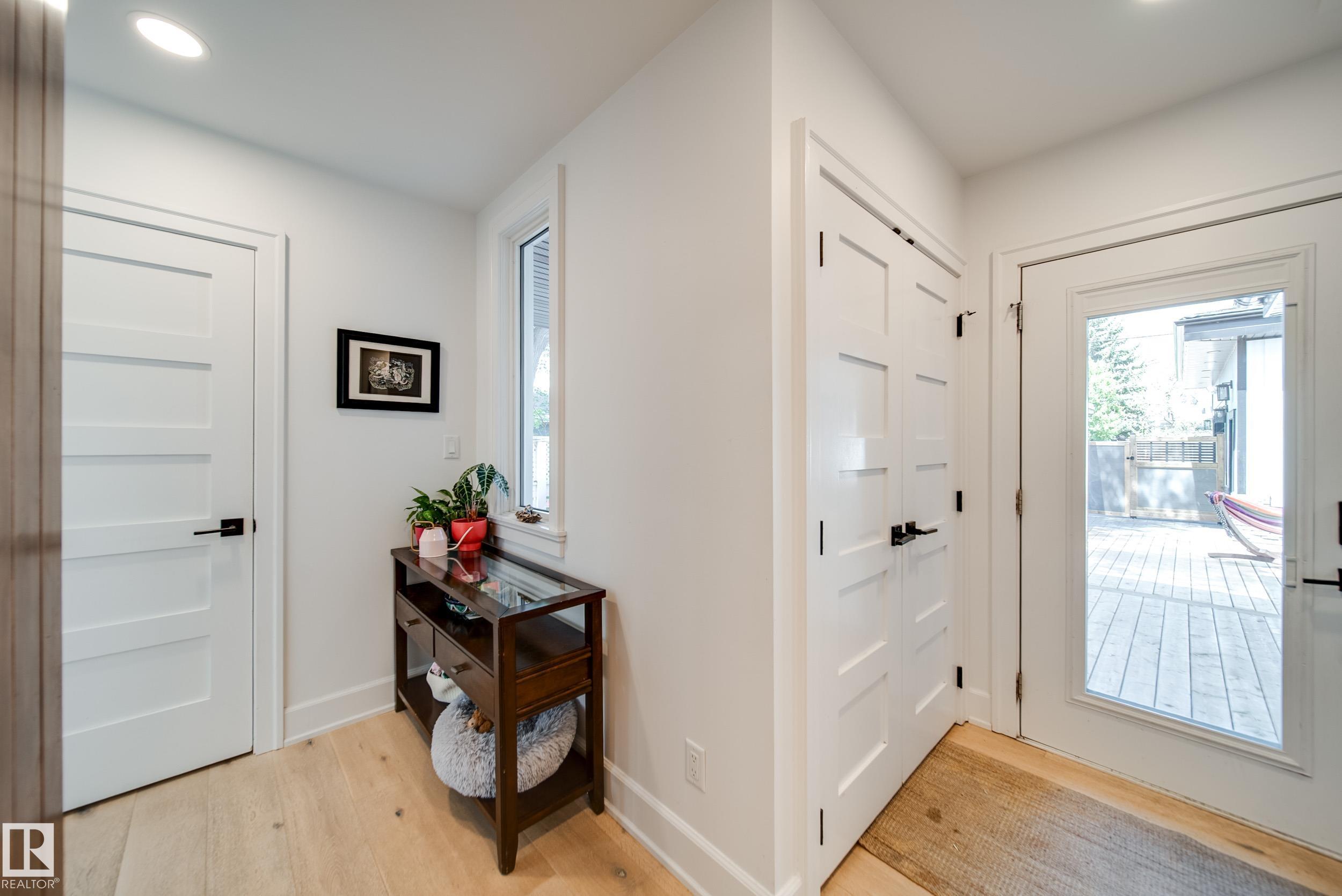 Photo 12 at 5310 Ada Boulevard NW, Highlands, Edmonton