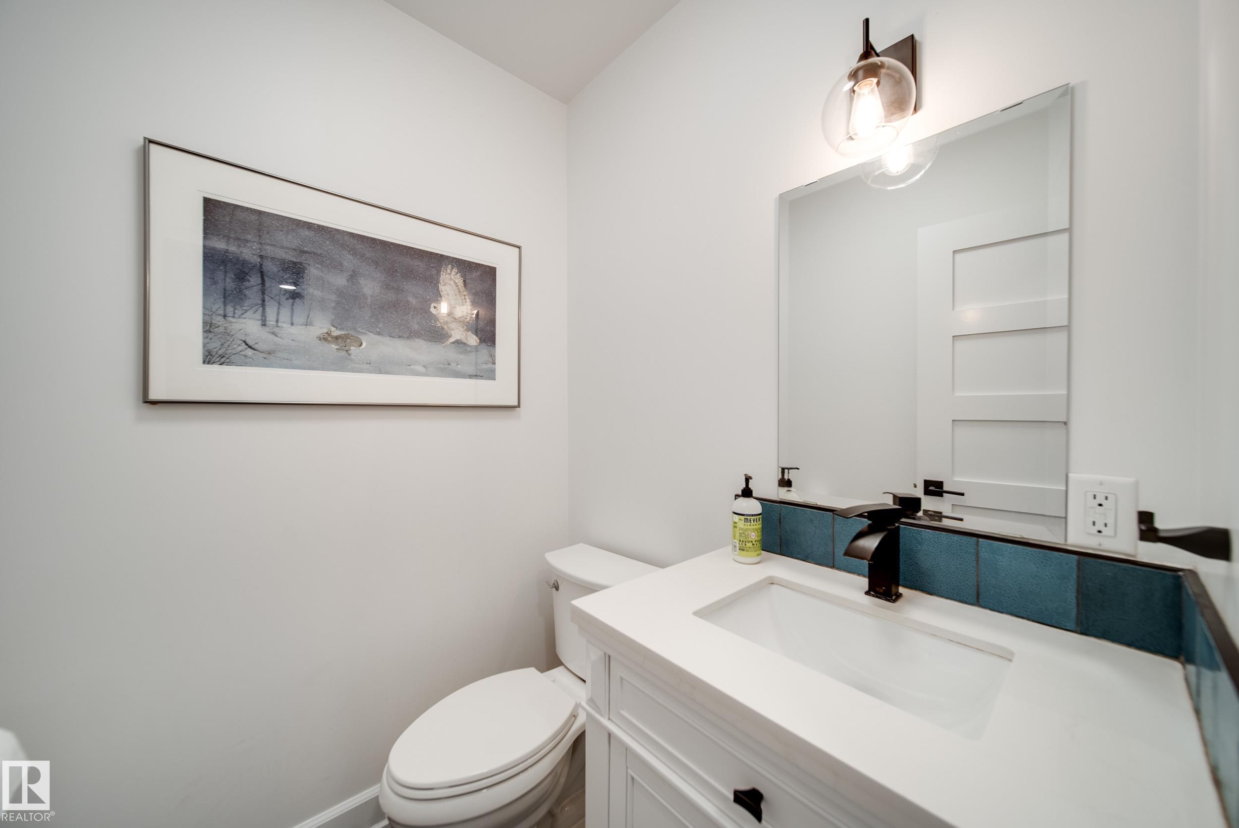 Photo 14 at 5310 Ada Boulevard NW, Highlands, Edmonton