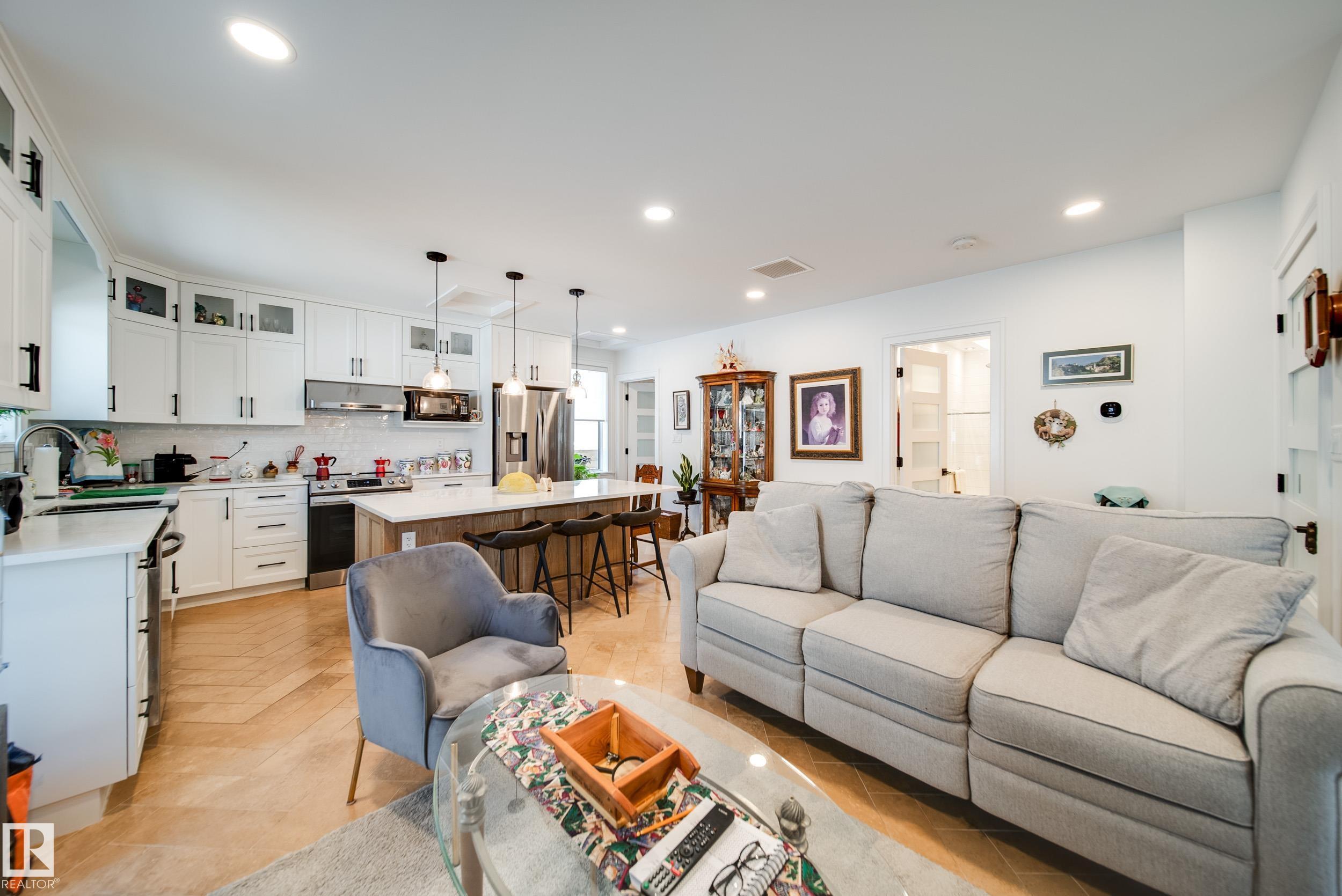 Photo 19 at 5310 Ada Boulevard NW, Highlands, Edmonton