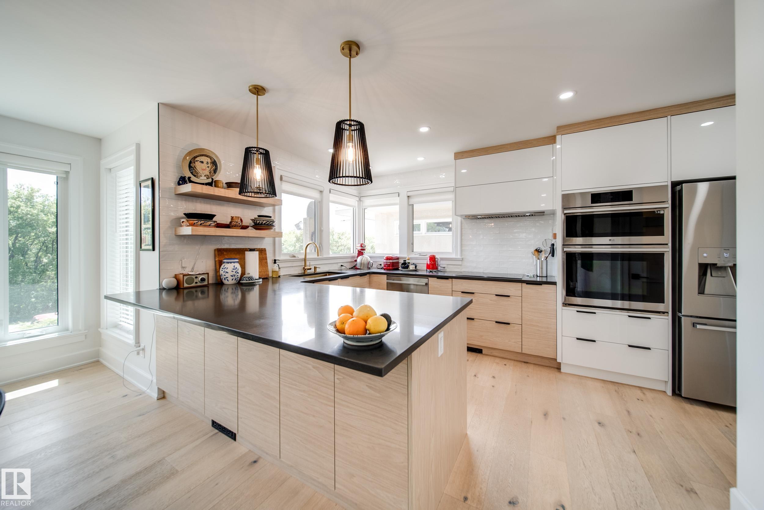 Photo 8 at 5310 Ada Boulevard NW, Highlands, Edmonton