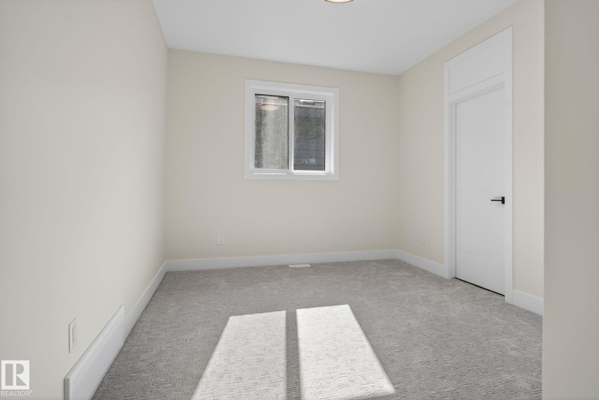 Photo 54 at 7673 Kimiwan Crescent SW, Keswick, Edmonton