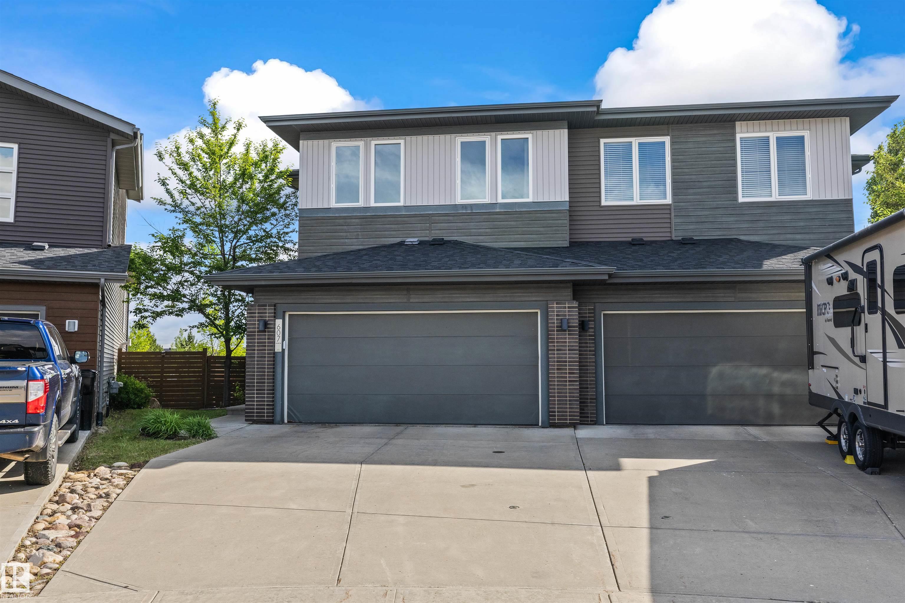 607 40 Street SW, Charlesworth, Edmonton