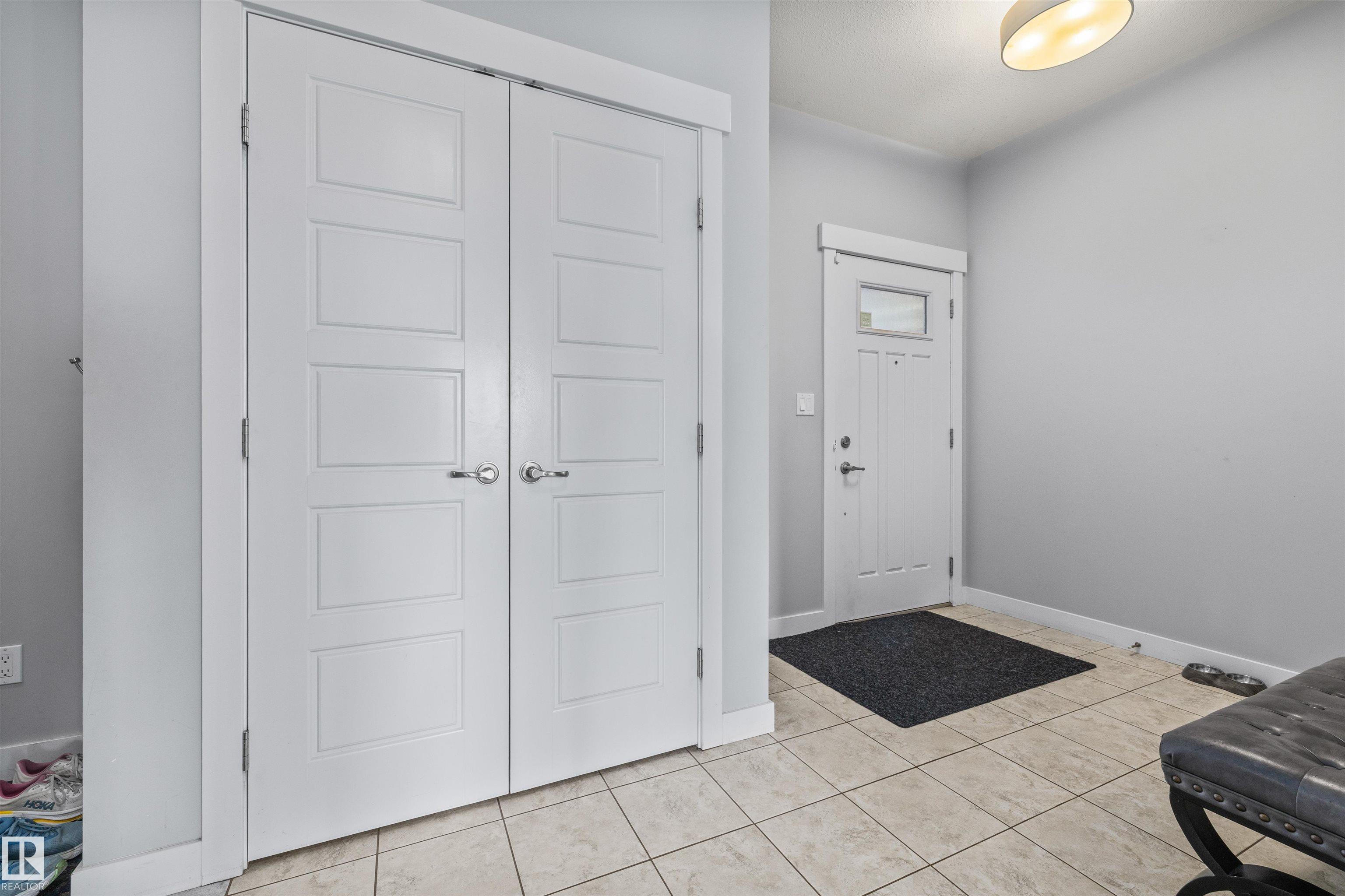 Photo 17 at 607 40 Street SW, Charlesworth, Edmonton