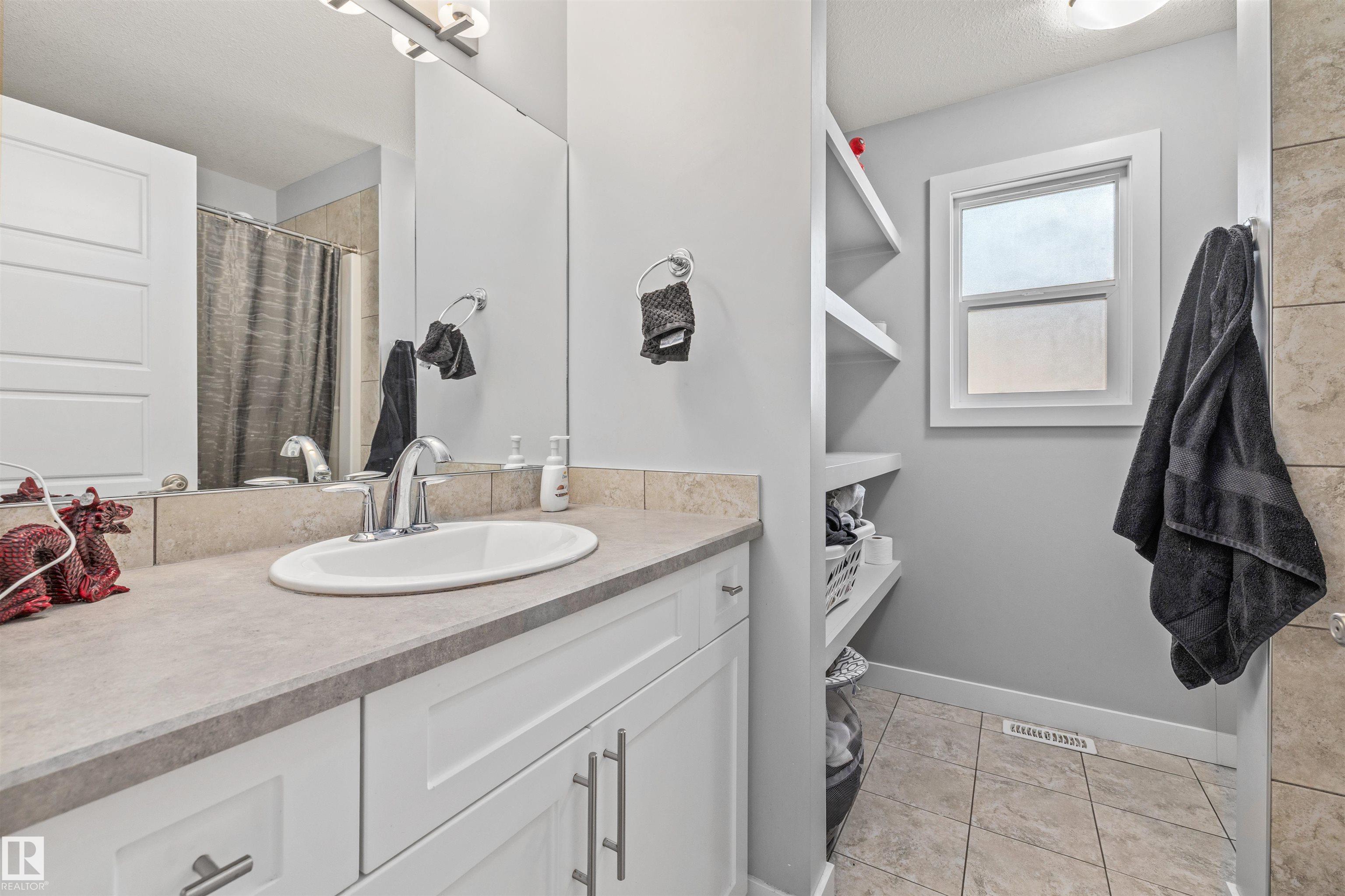 Photo 34 at 607 40 Street SW, Charlesworth, Edmonton