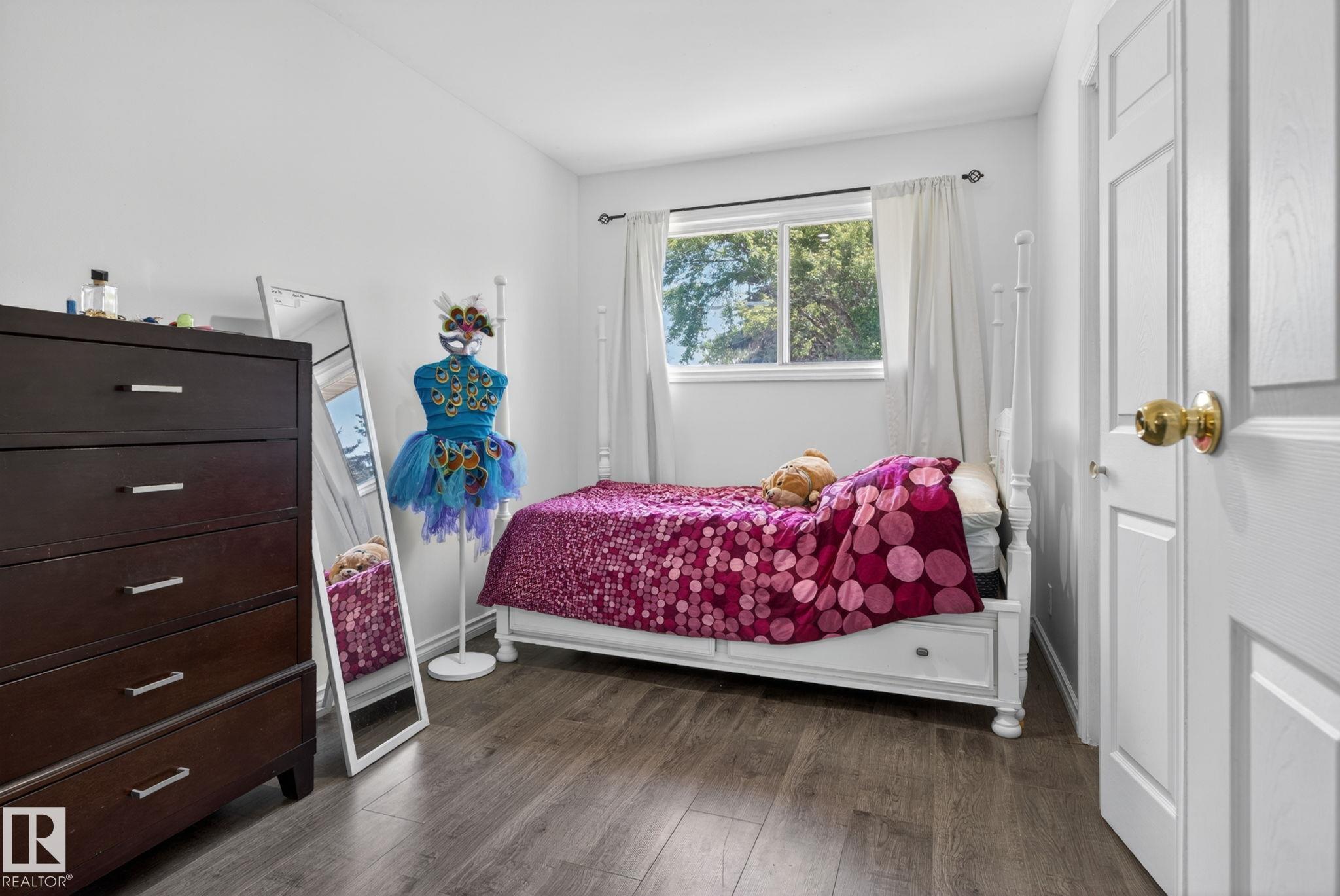 Photo 16 at 8807 24 Avenue NW, Meyonohk, Edmonton
