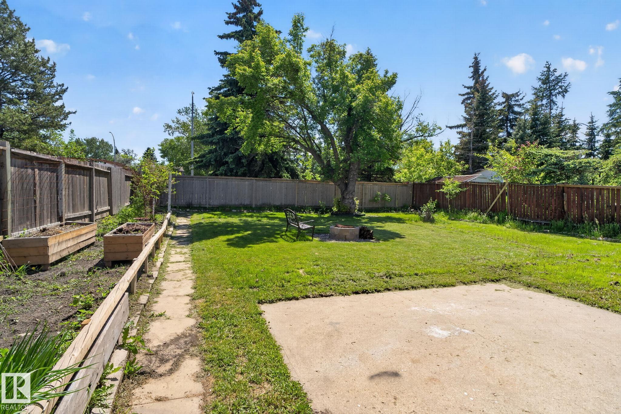 8807 24 Avenue NW, Meyonohk, Edmonton