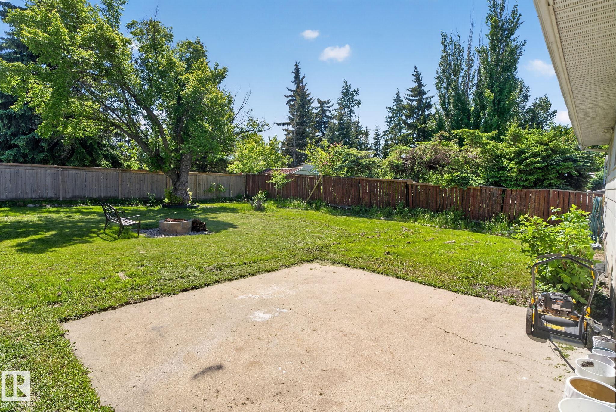 8807 24 Avenue NW, Meyonohk, Edmonton