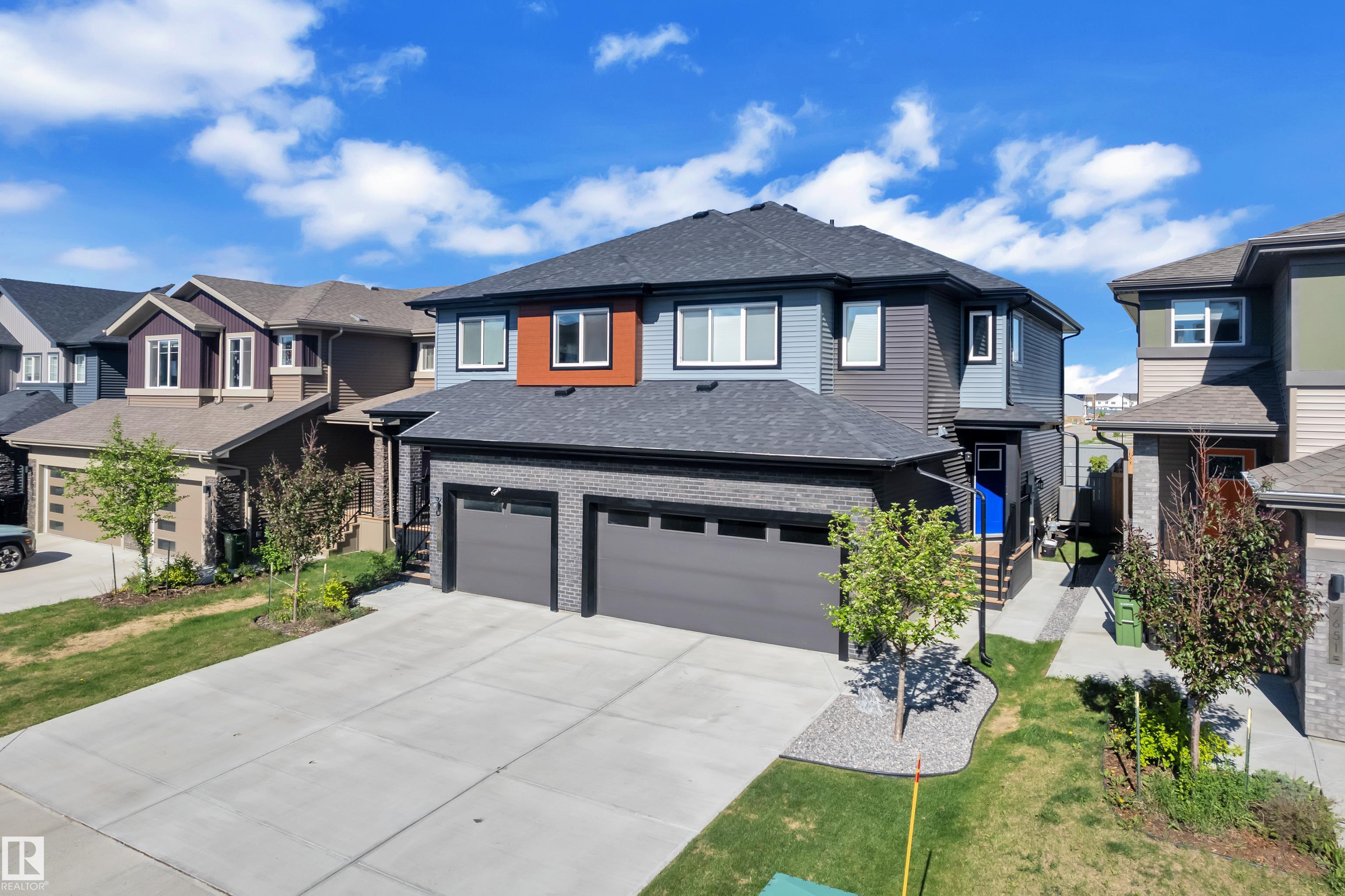 7647 Koruluk Place SW, Keswick, Edmonton