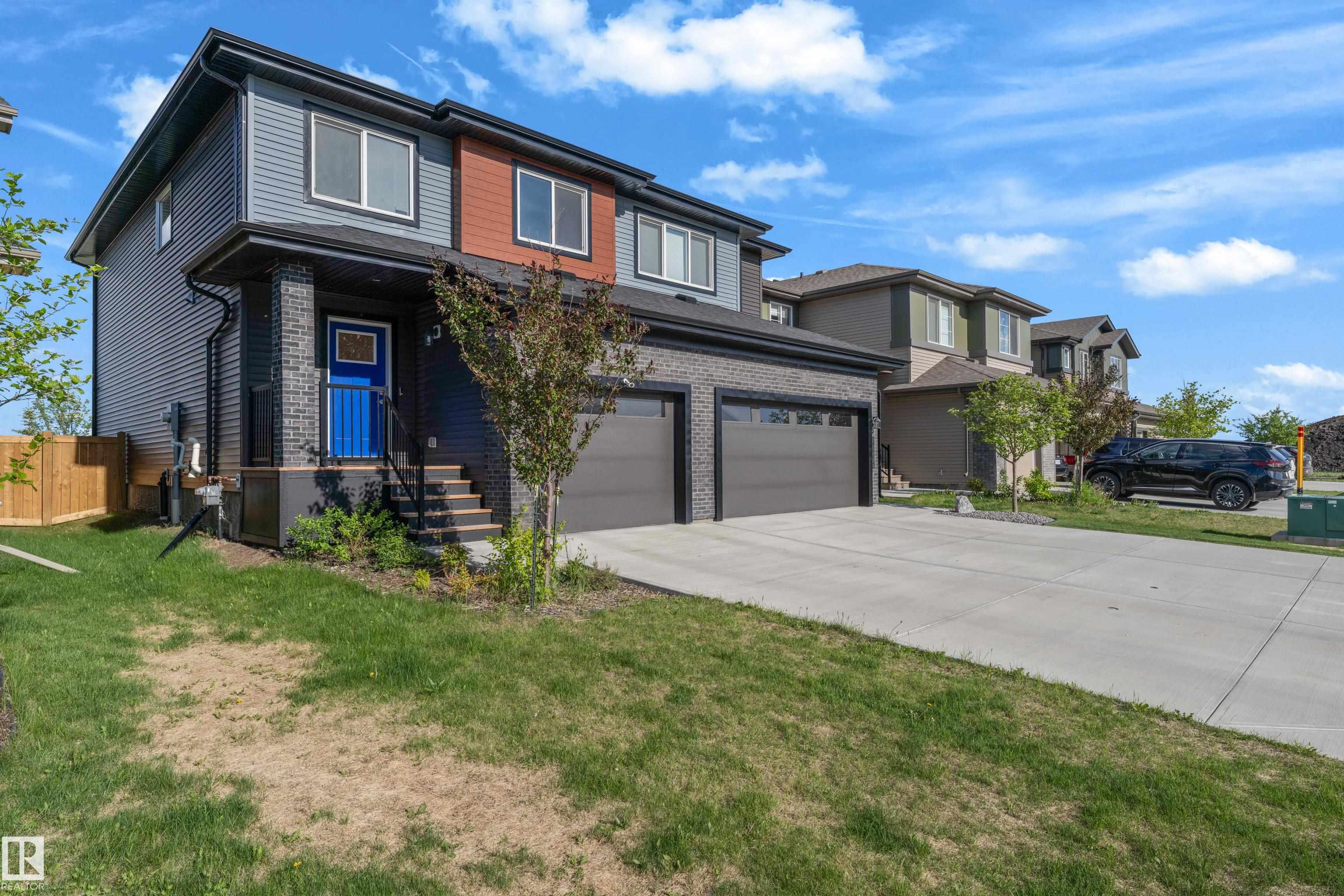 7647 Koruluk Place SW, Keswick, Edmonton