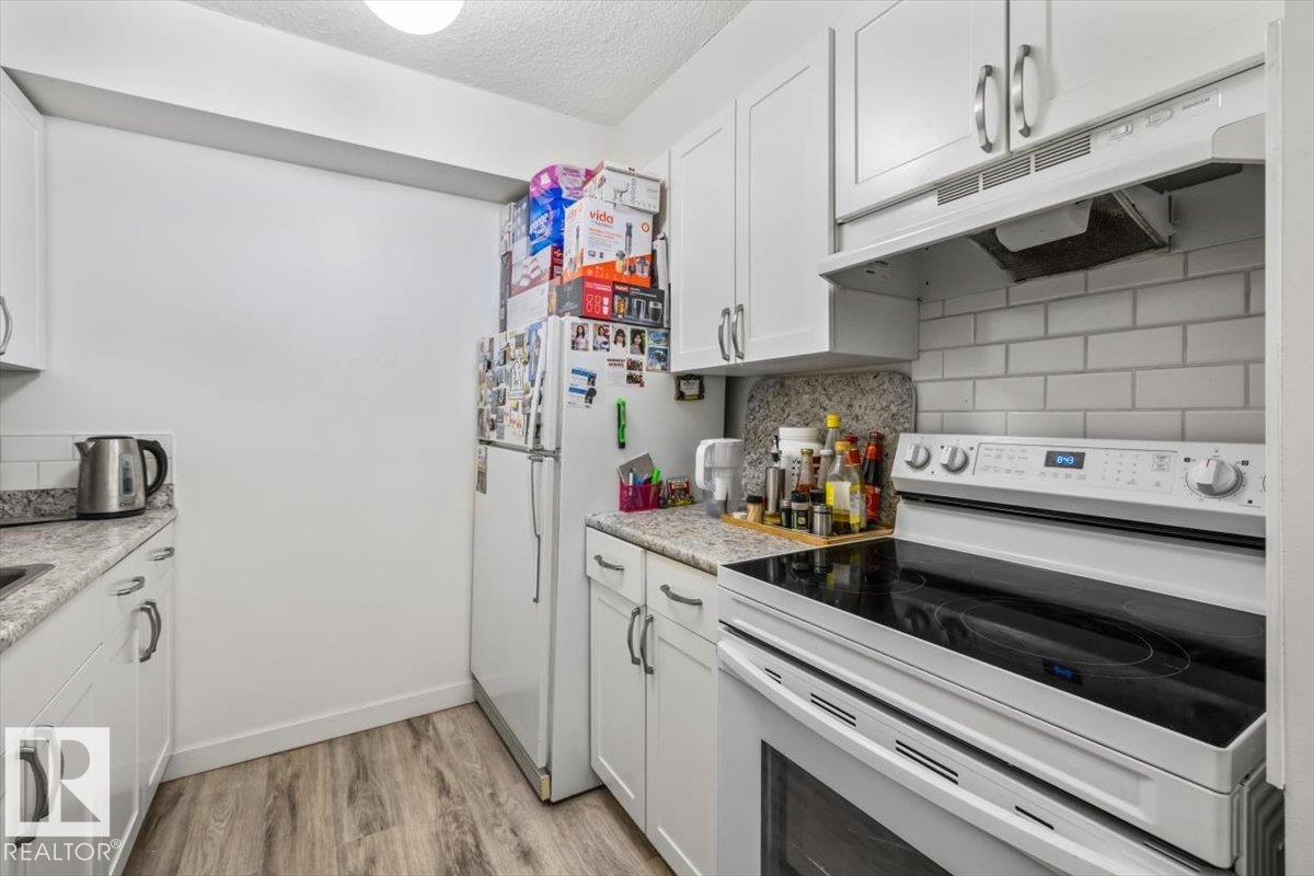 77 - 8735 165 Street NW, West Meadowlark Park, Edmonton