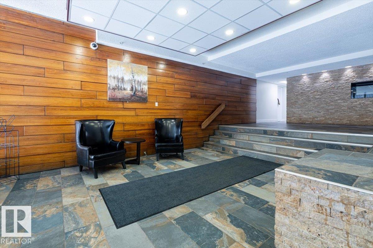 Photo 23 at 107 - 8735 165 Street NW, West Meadowlark Park, Edmonton