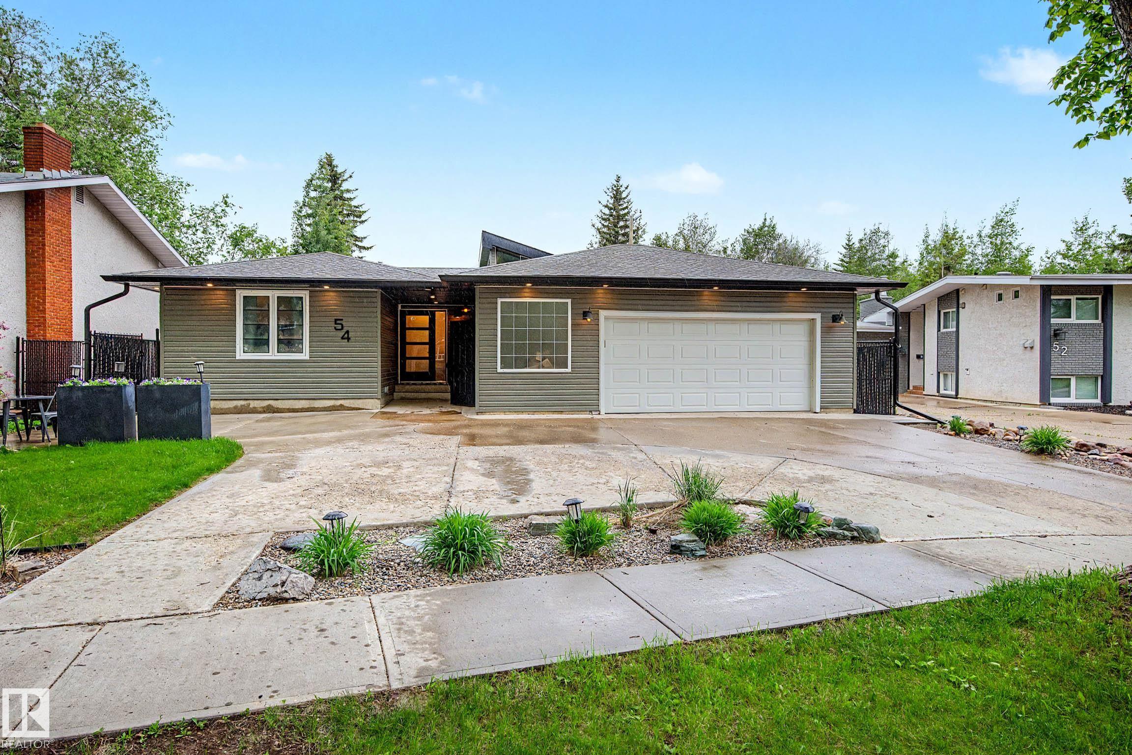 54 Gladstone Crescent, Grandin, St. Albert