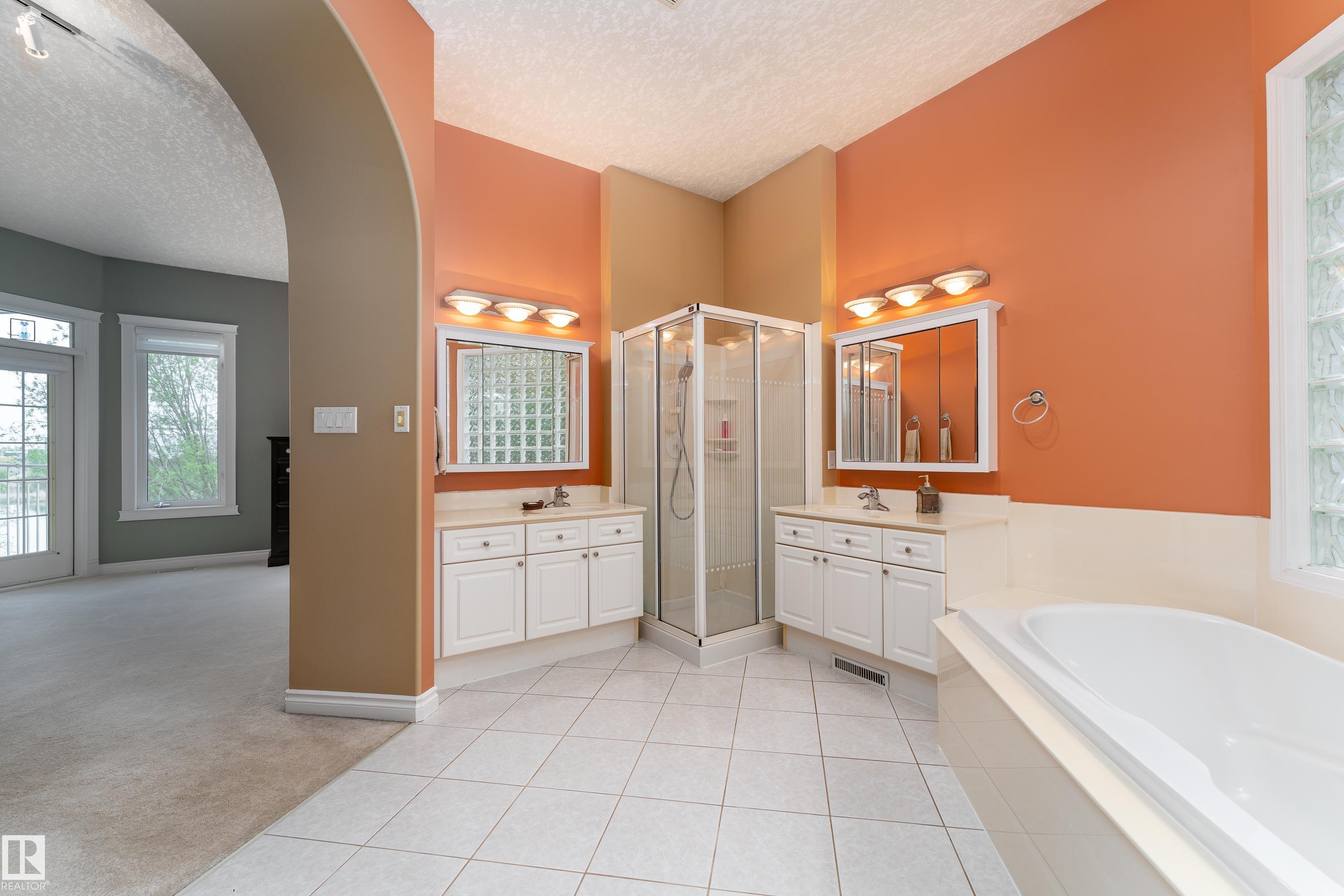 Photo 22 at 520 Pardee Bay NW, Potter Greens, Edmonton