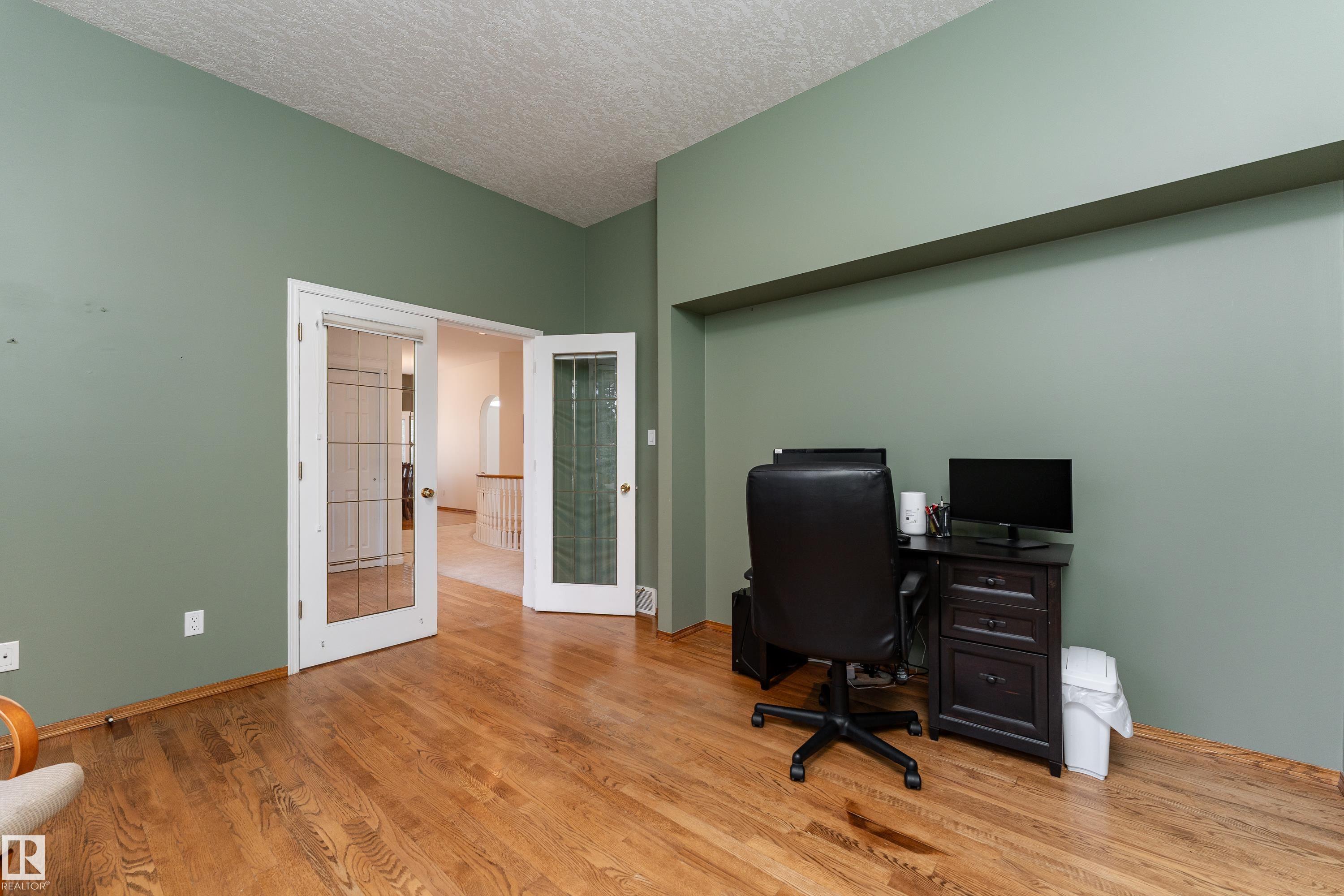 Photo 32 at 520 Pardee Bay NW, Potter Greens, Edmonton