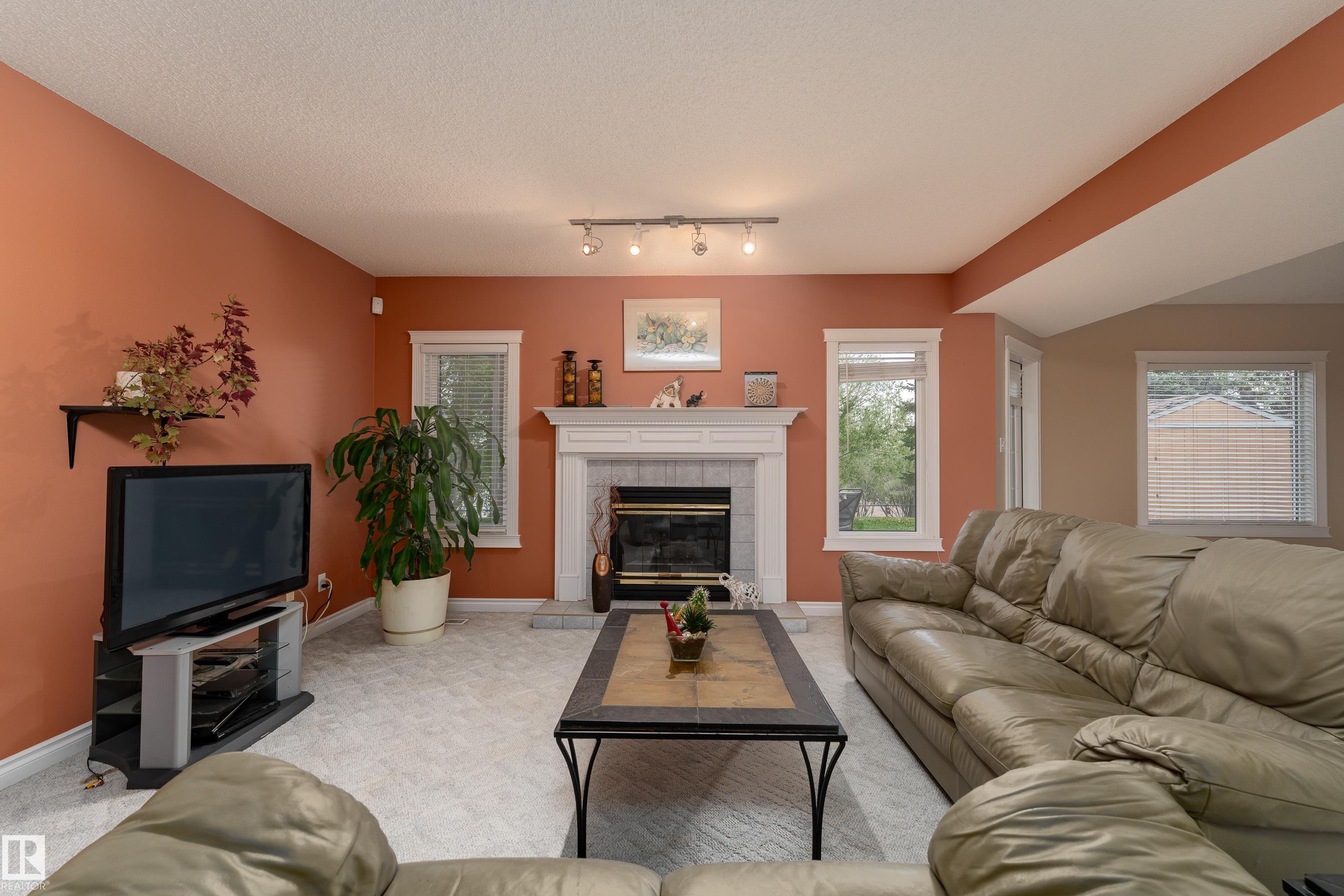 Photo 37 at 520 Pardee Bay NW, Potter Greens, Edmonton