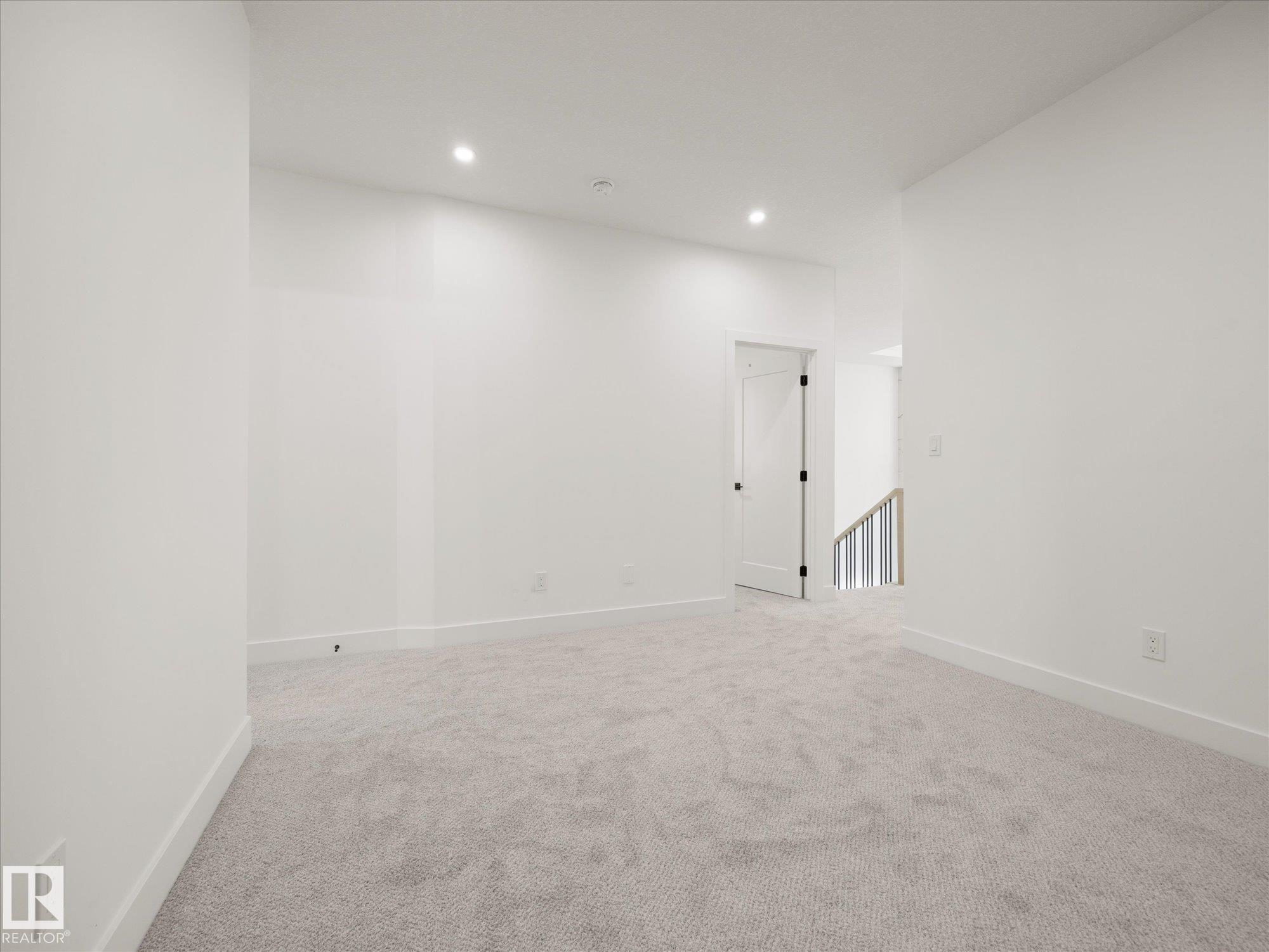 Photo 34 at 792 Bank Drive, Black Stone, Leduc