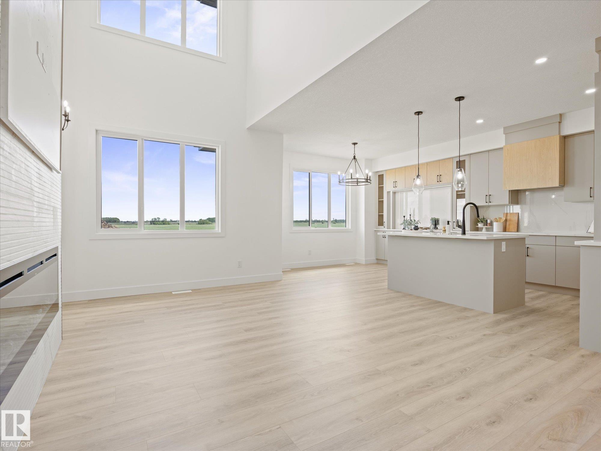 Photo 10 at 792 Bank Drive, Black Stone, Leduc