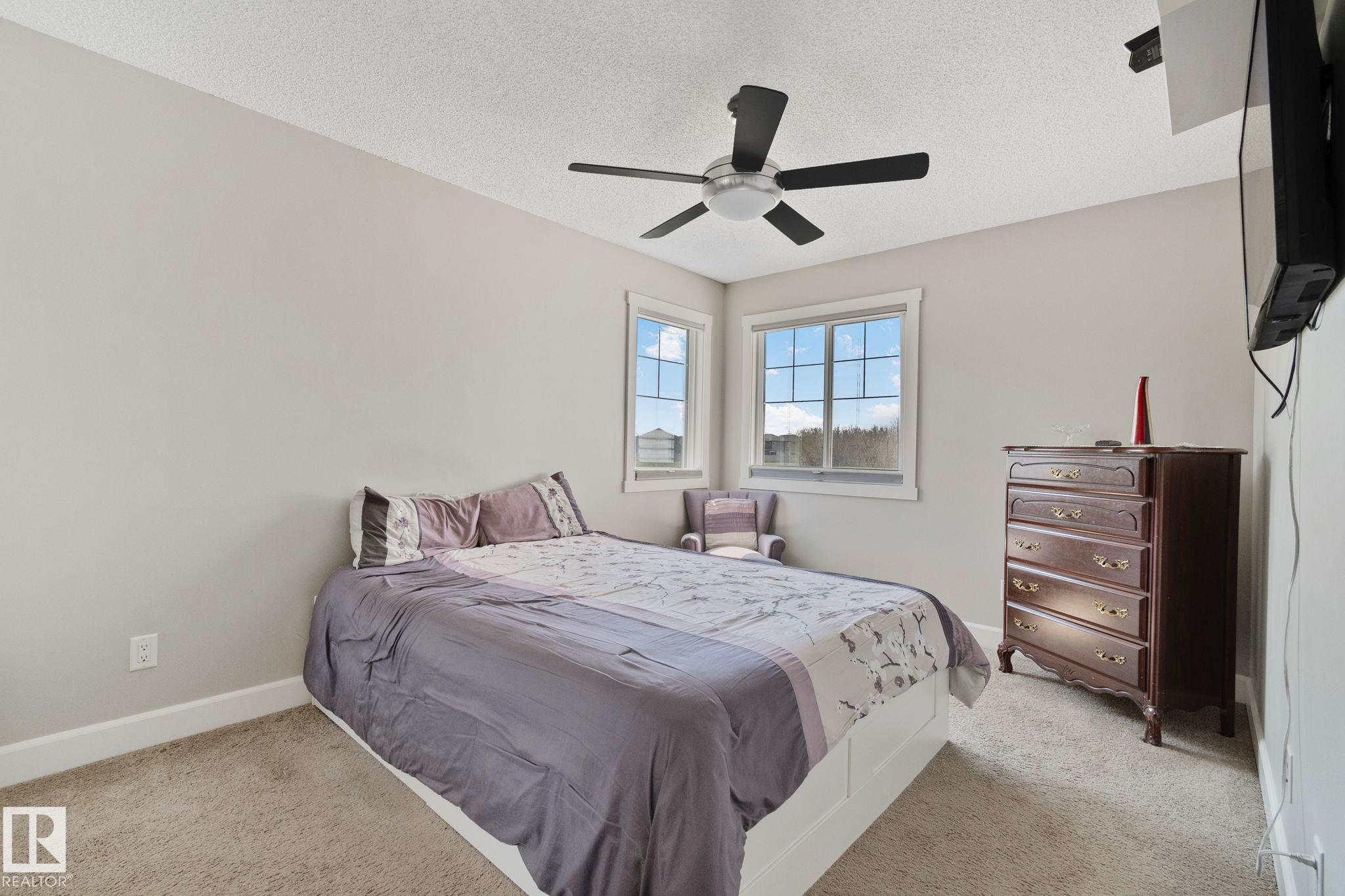 Photo 13 at 16404 136 Street NW, Carlton, Edmonton