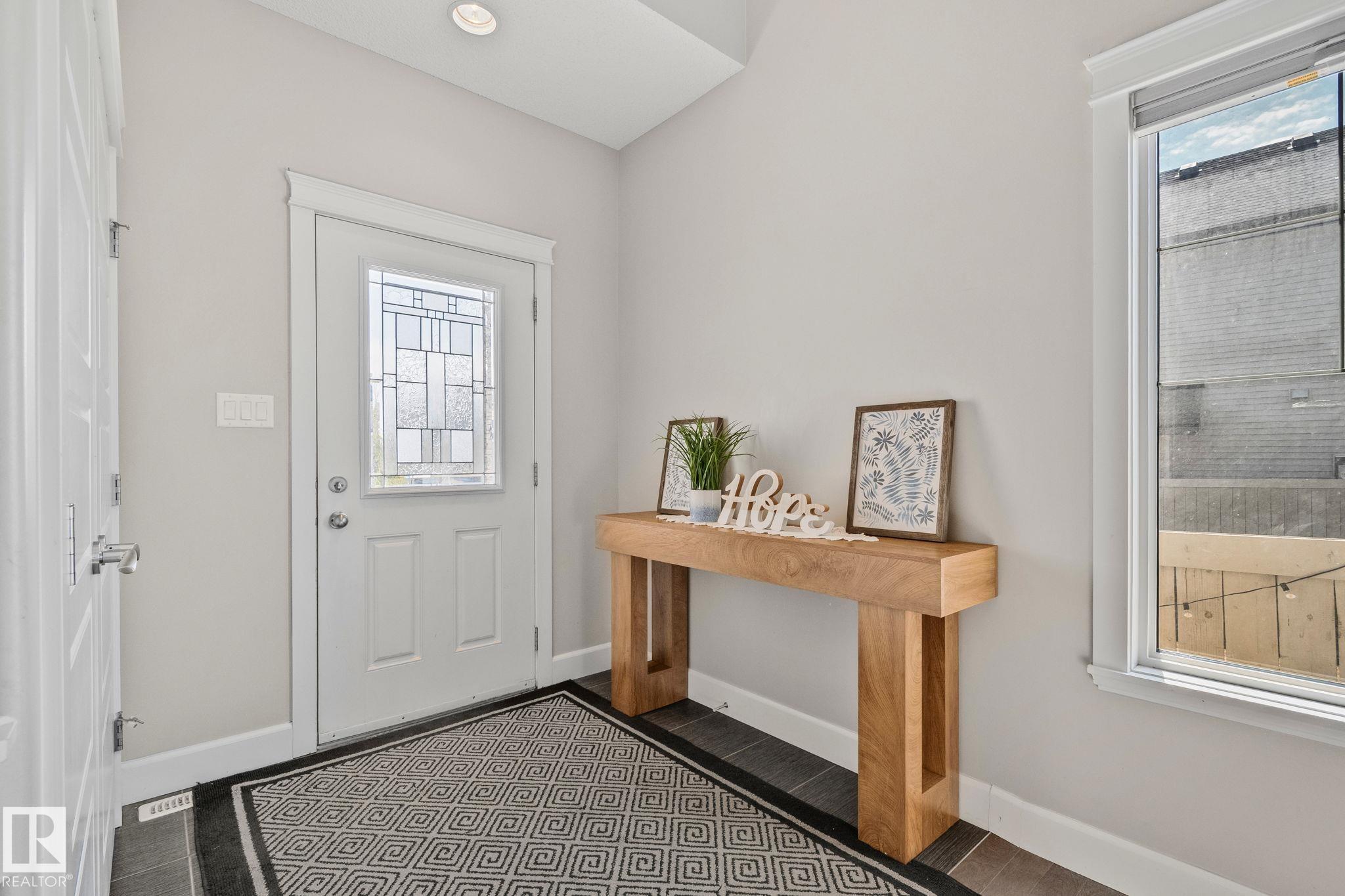16404 136 Street NW, Carlton, Edmonton
