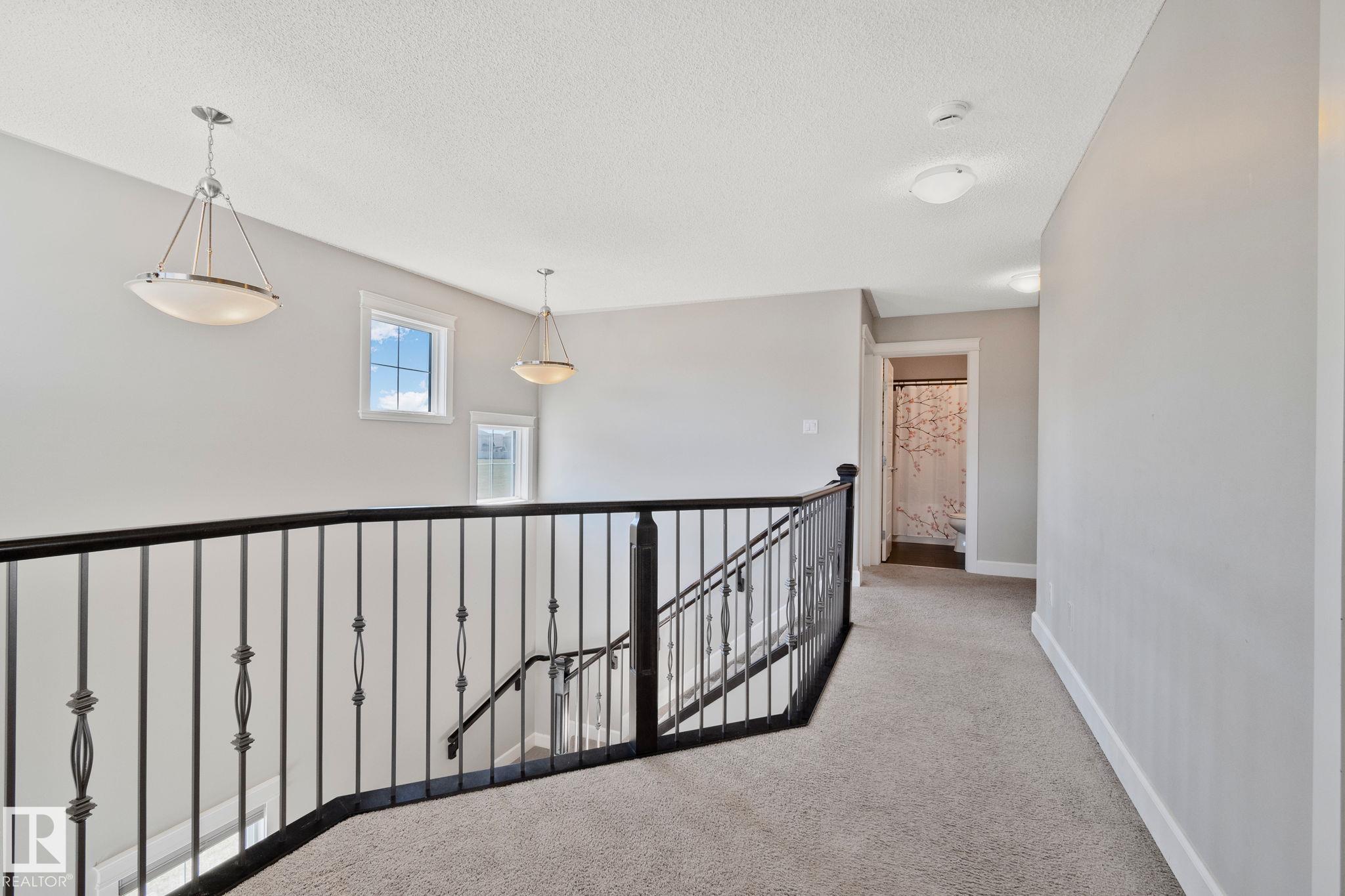 Photo 10 at 16404 136 Street NW, Carlton, Edmonton