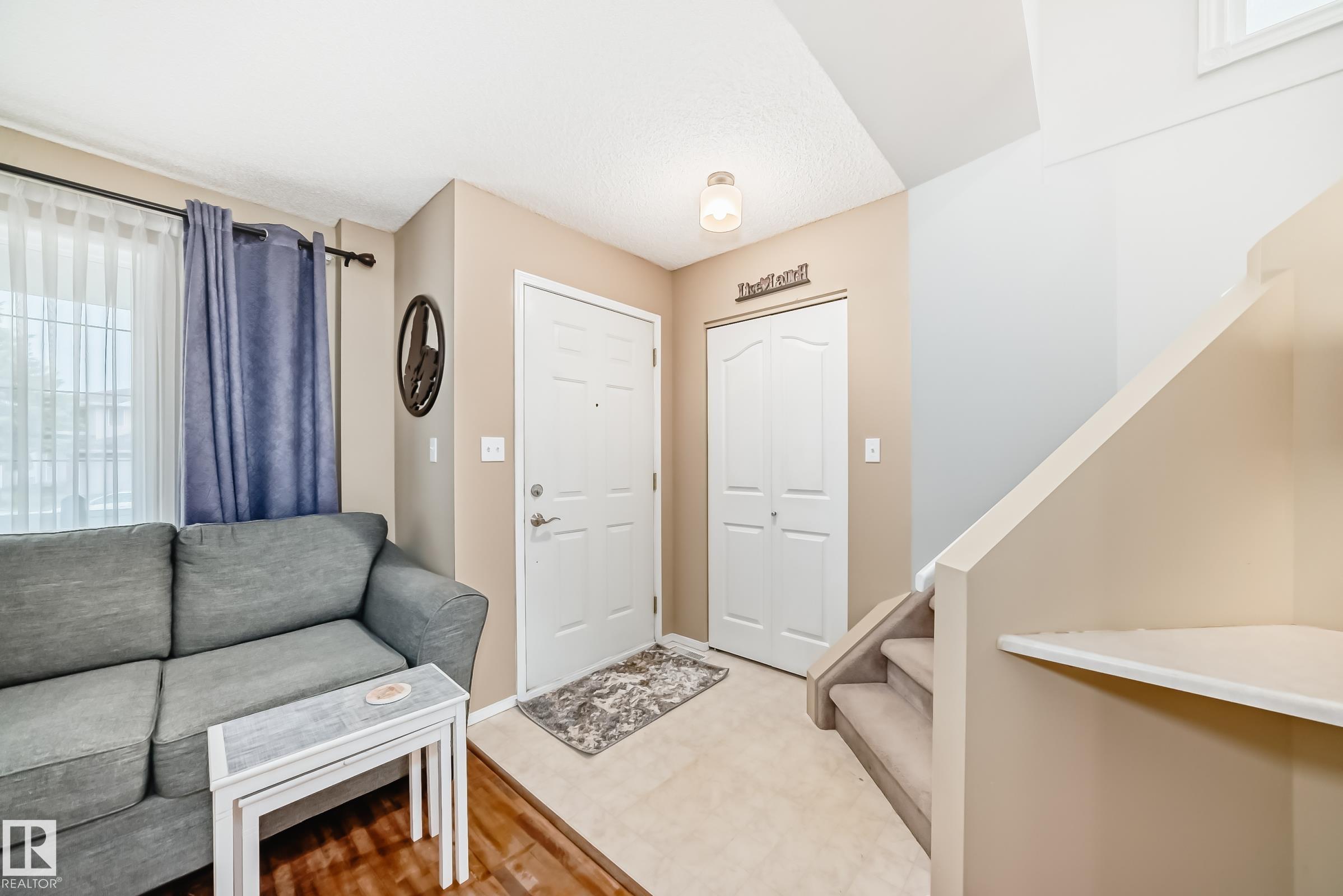 11831 9 Avenue NW, Twin Brooks, Edmonton