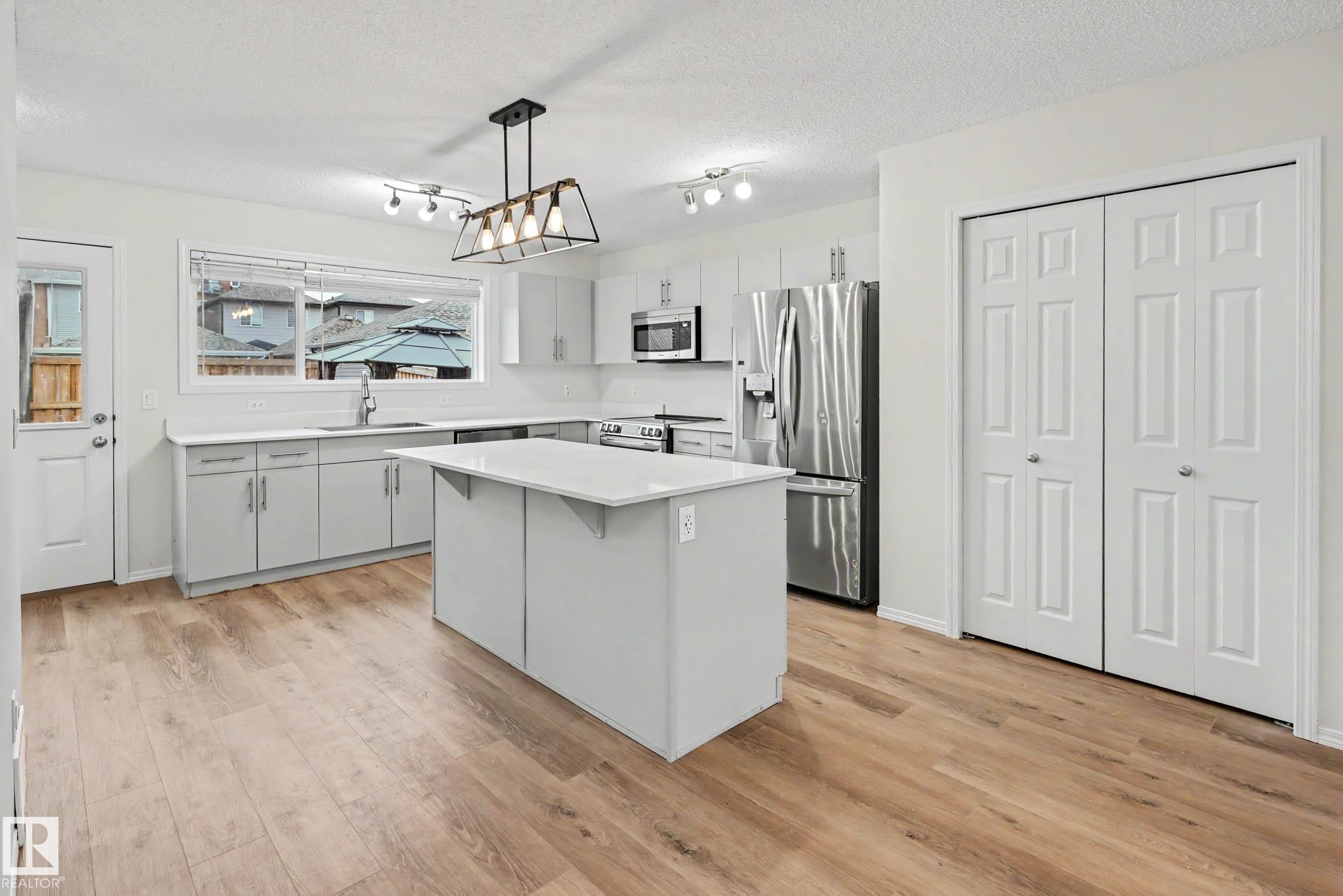 Photo 9 at 17633 63a Street NW, McConachie Area, Edmonton
