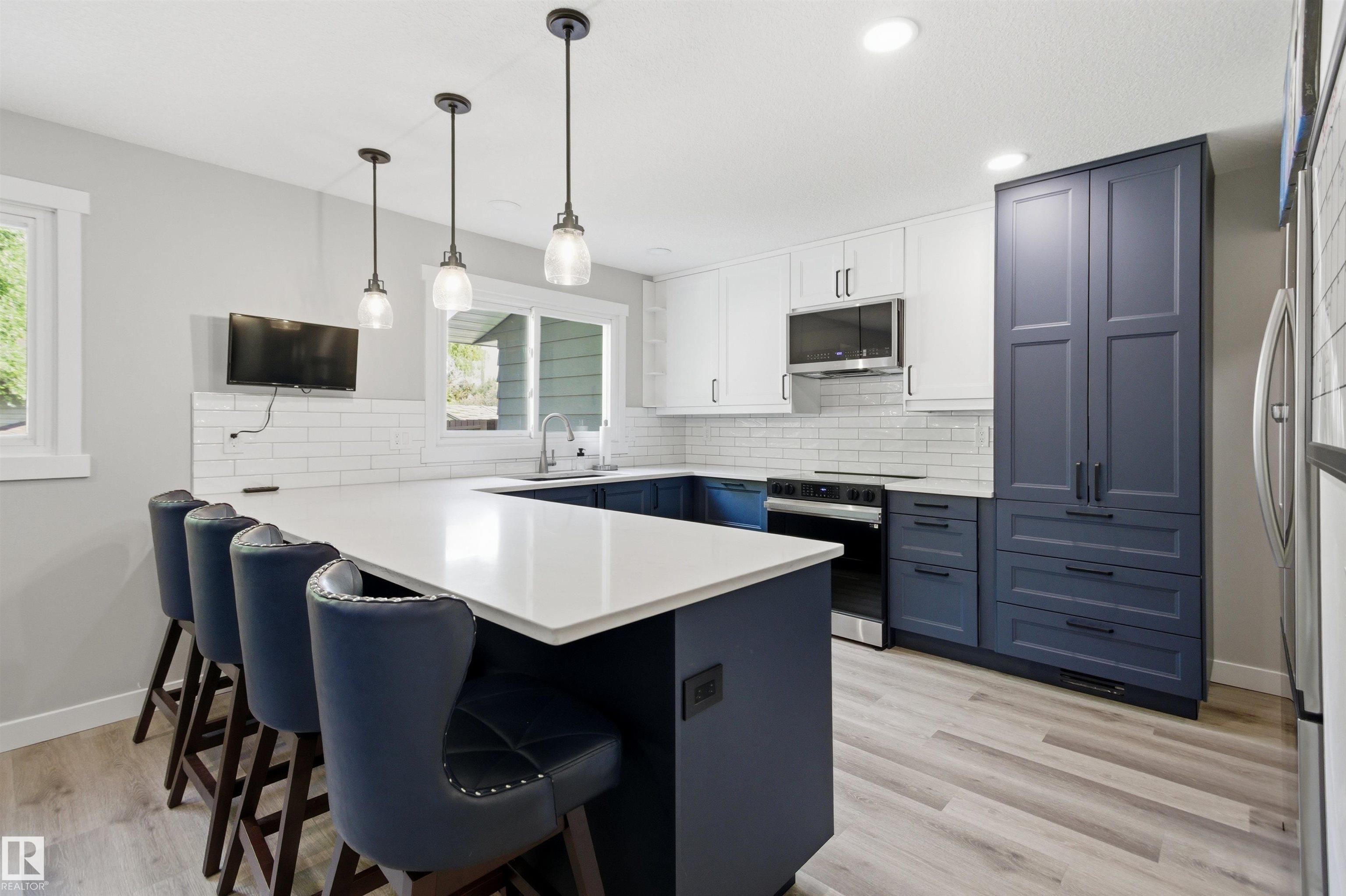 Photo 12 at 3 Woodbine Court, Woodbridge Farms, Sherwood Park