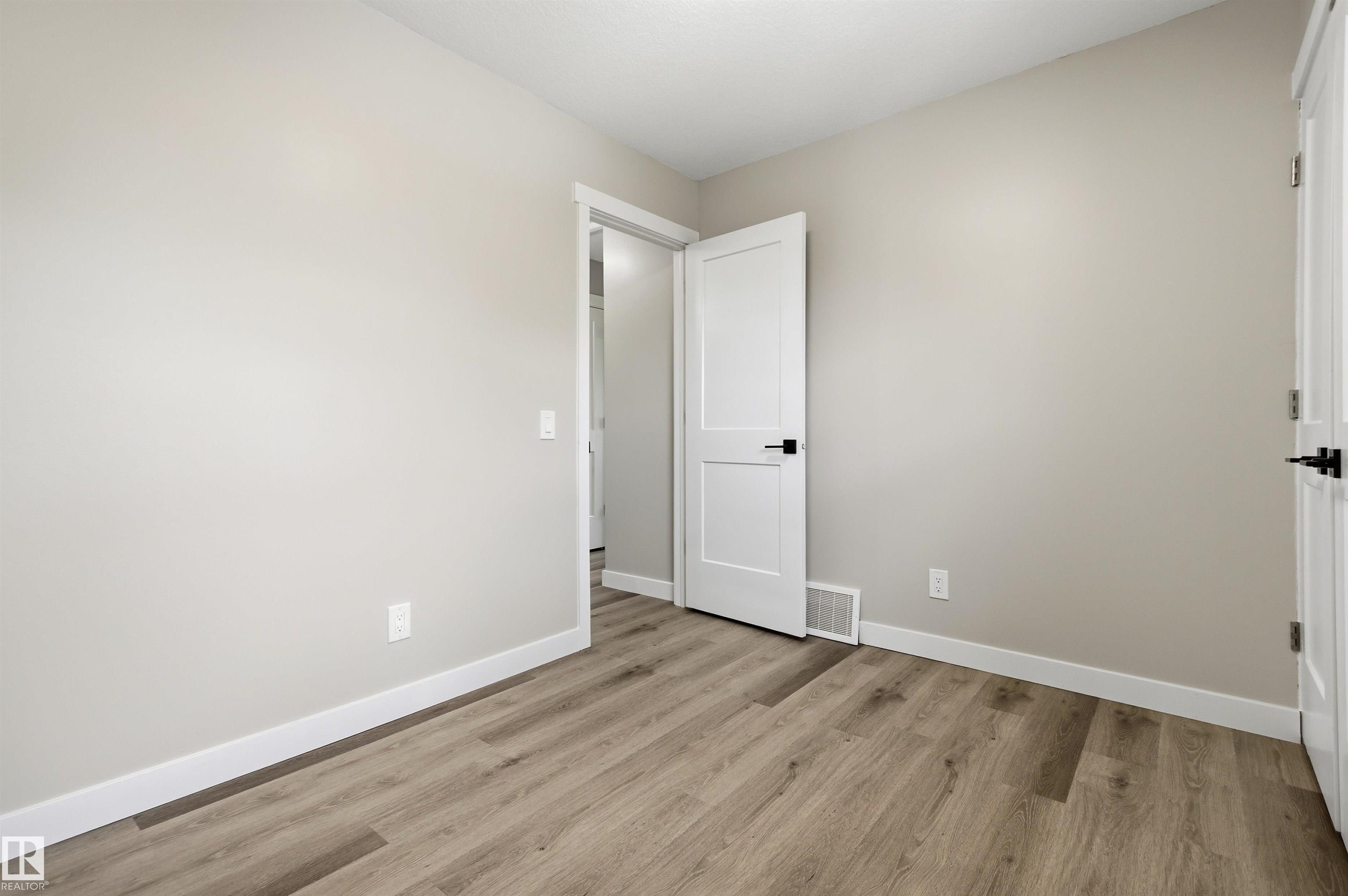Photo 27 at 3 Woodbine Court, Woodbridge Farms, Sherwood Park