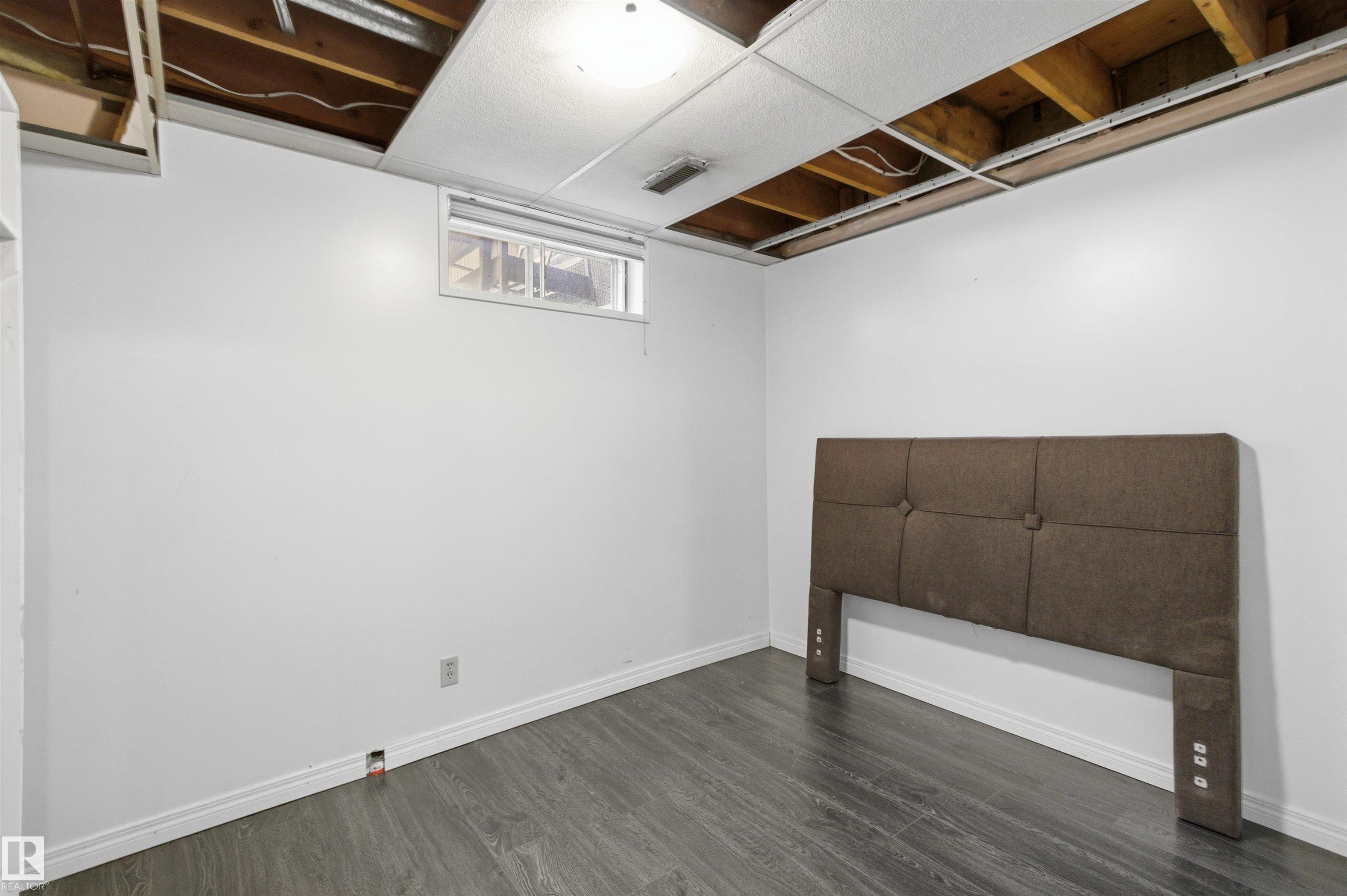 Photo 33 at 3 Woodbine Court, Woodbridge Farms, Sherwood Park