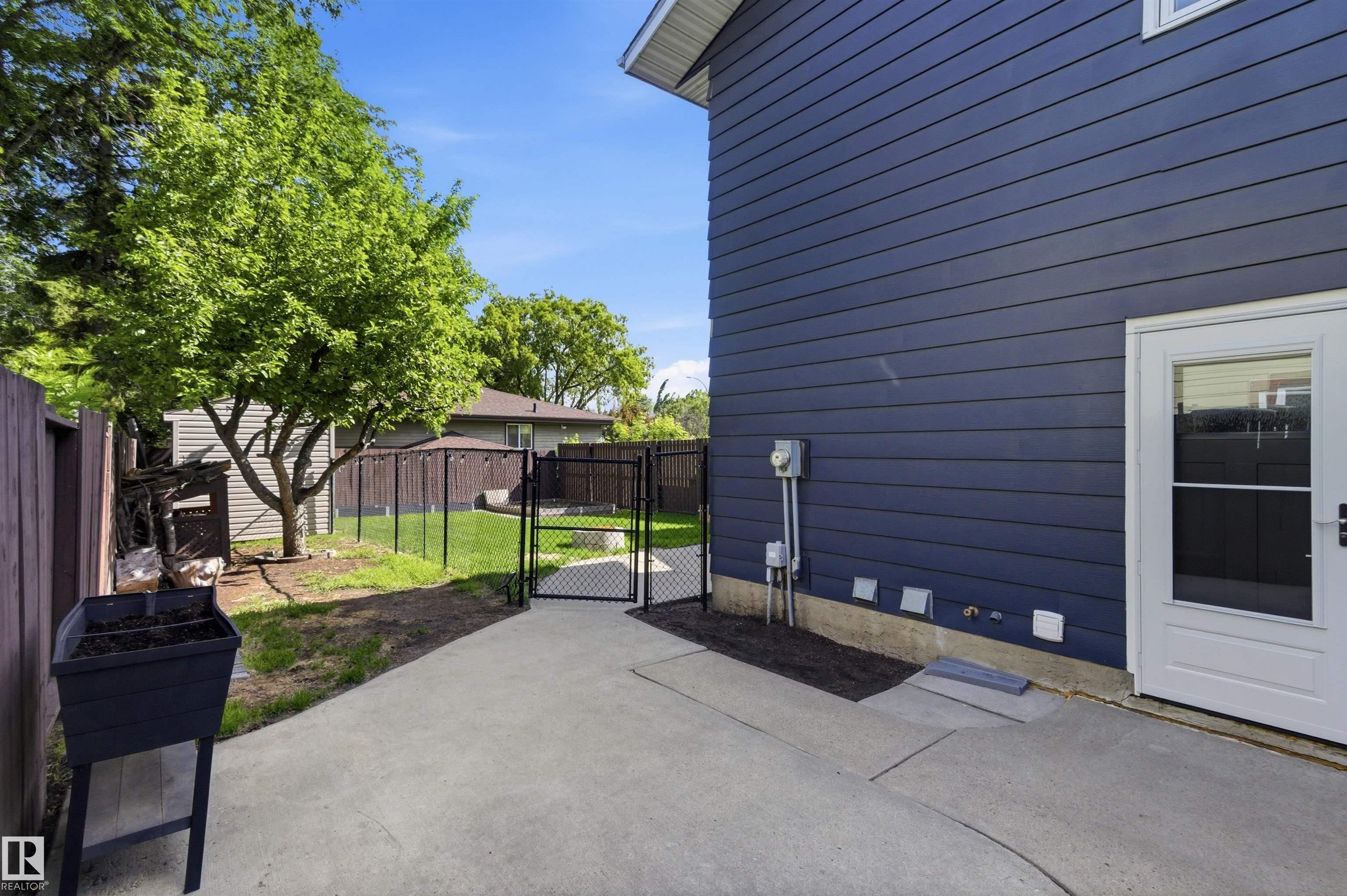 Photo 39 at 3 Woodbine Court, Woodbridge Farms, Sherwood Park