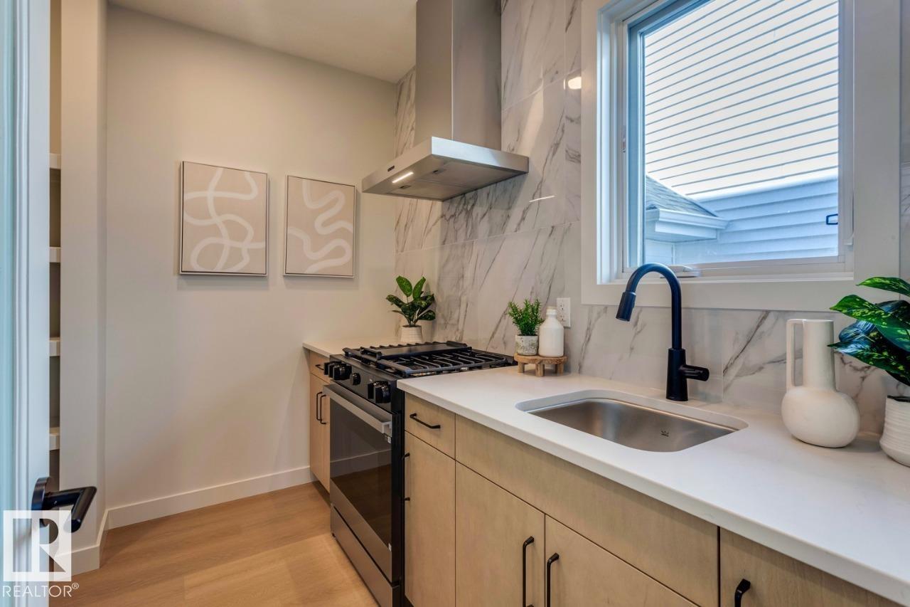 286 Falcon Crescent, South Park, Leduc
