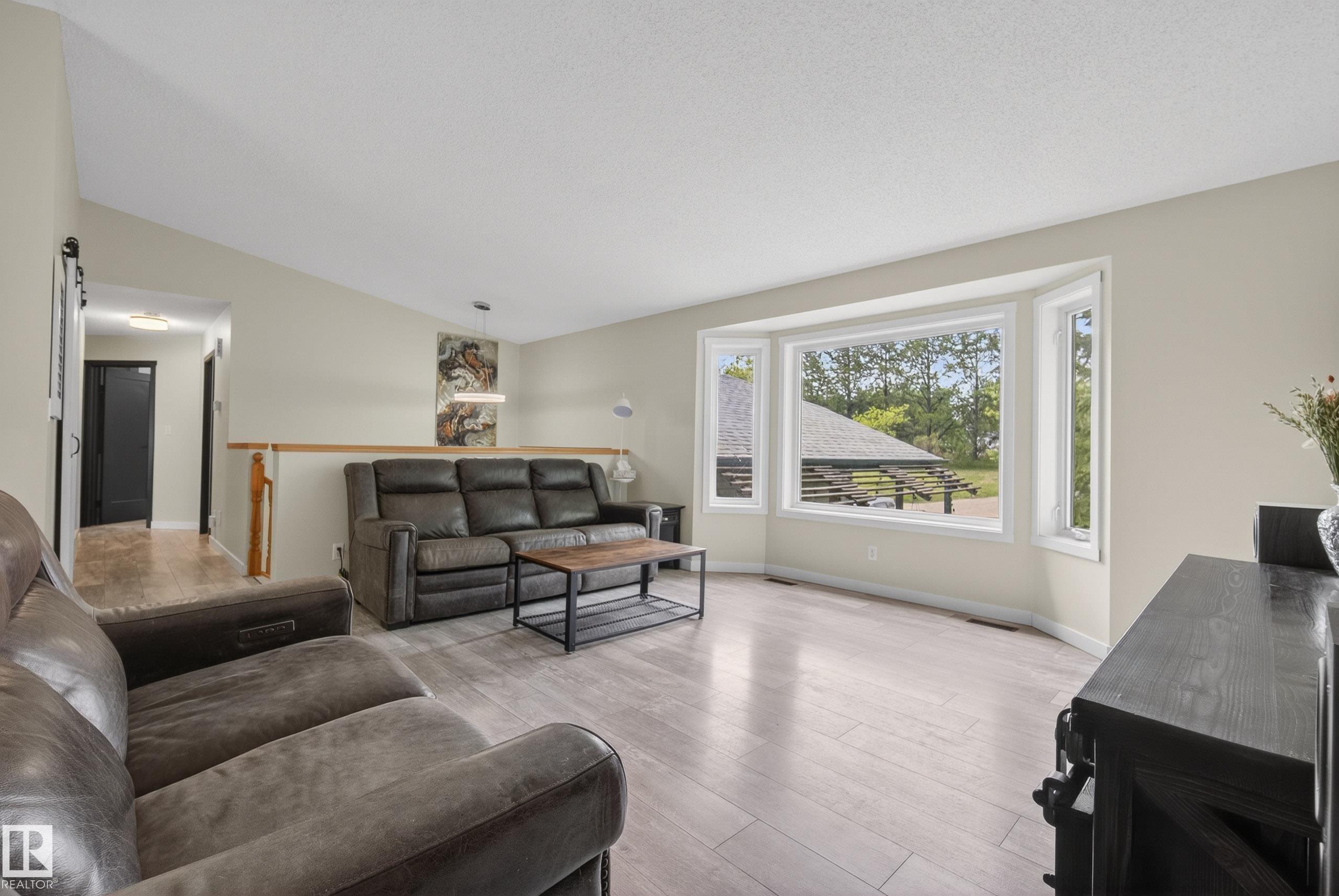 Photo 7 at 21 - 2228 Parkland Drive, Lake Country Prop., Rural Parkland County
