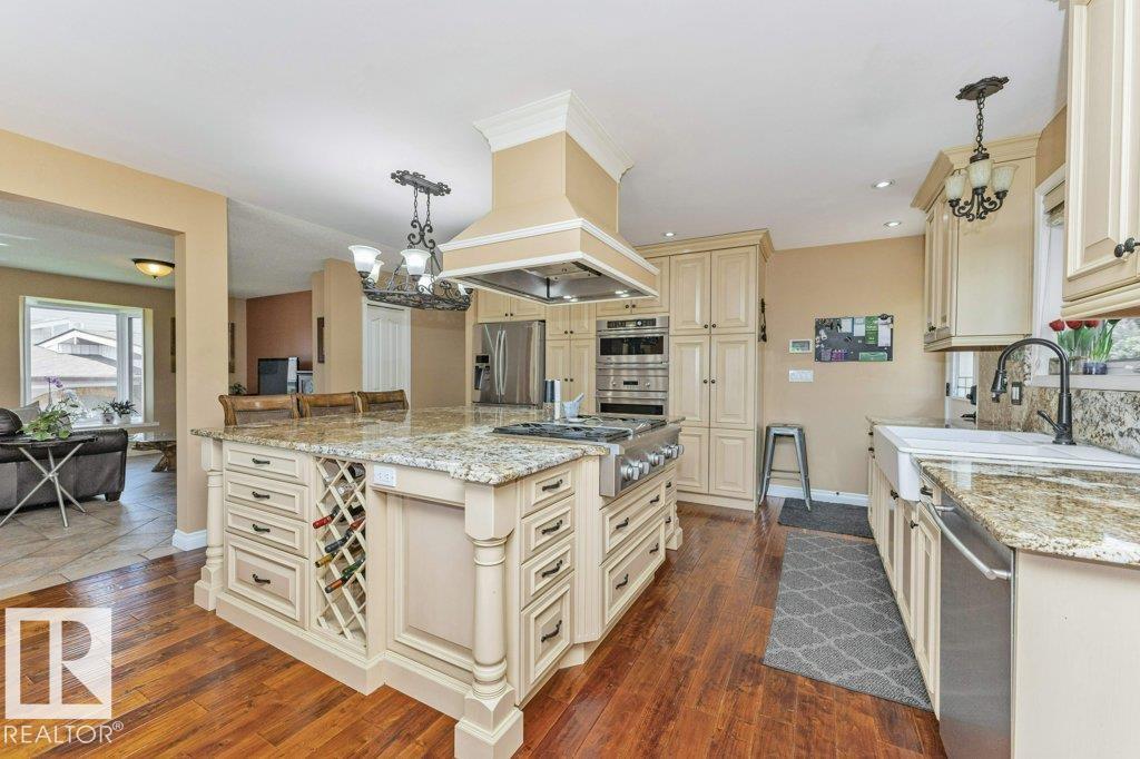 Photo 11 at 149 Greenoch Crescent NW, Greenview, Edmonton