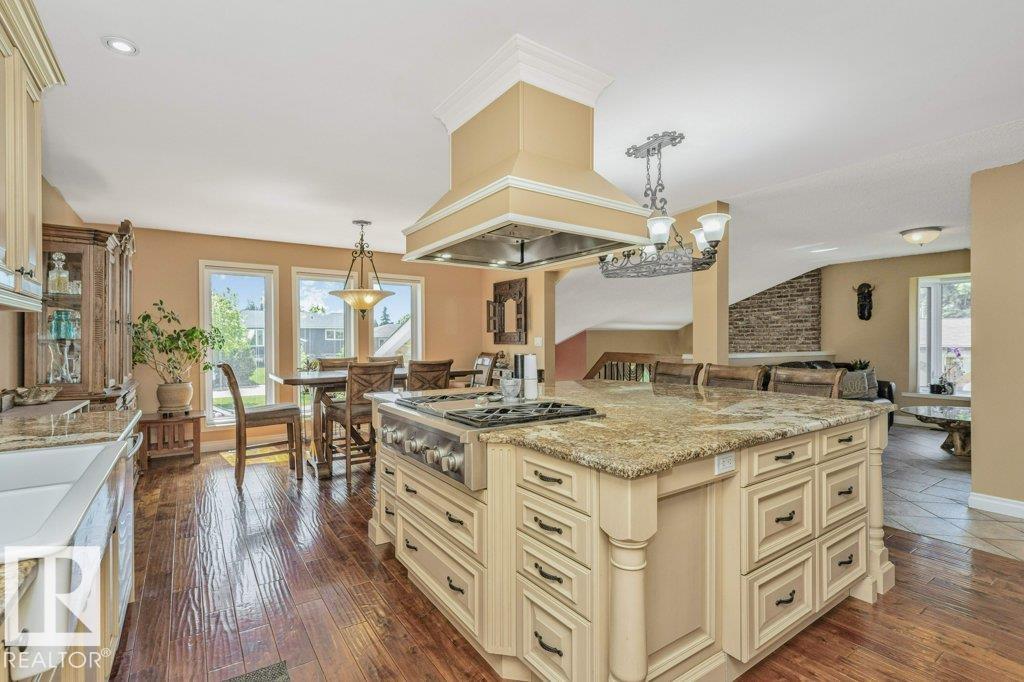 Photo 15 at 149 Greenoch Crescent NW, Greenview, Edmonton