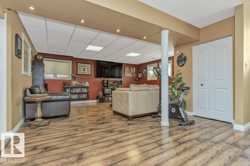 Photo 39 at 149 Greenoch Crescent NW, Greenview, Edmonton