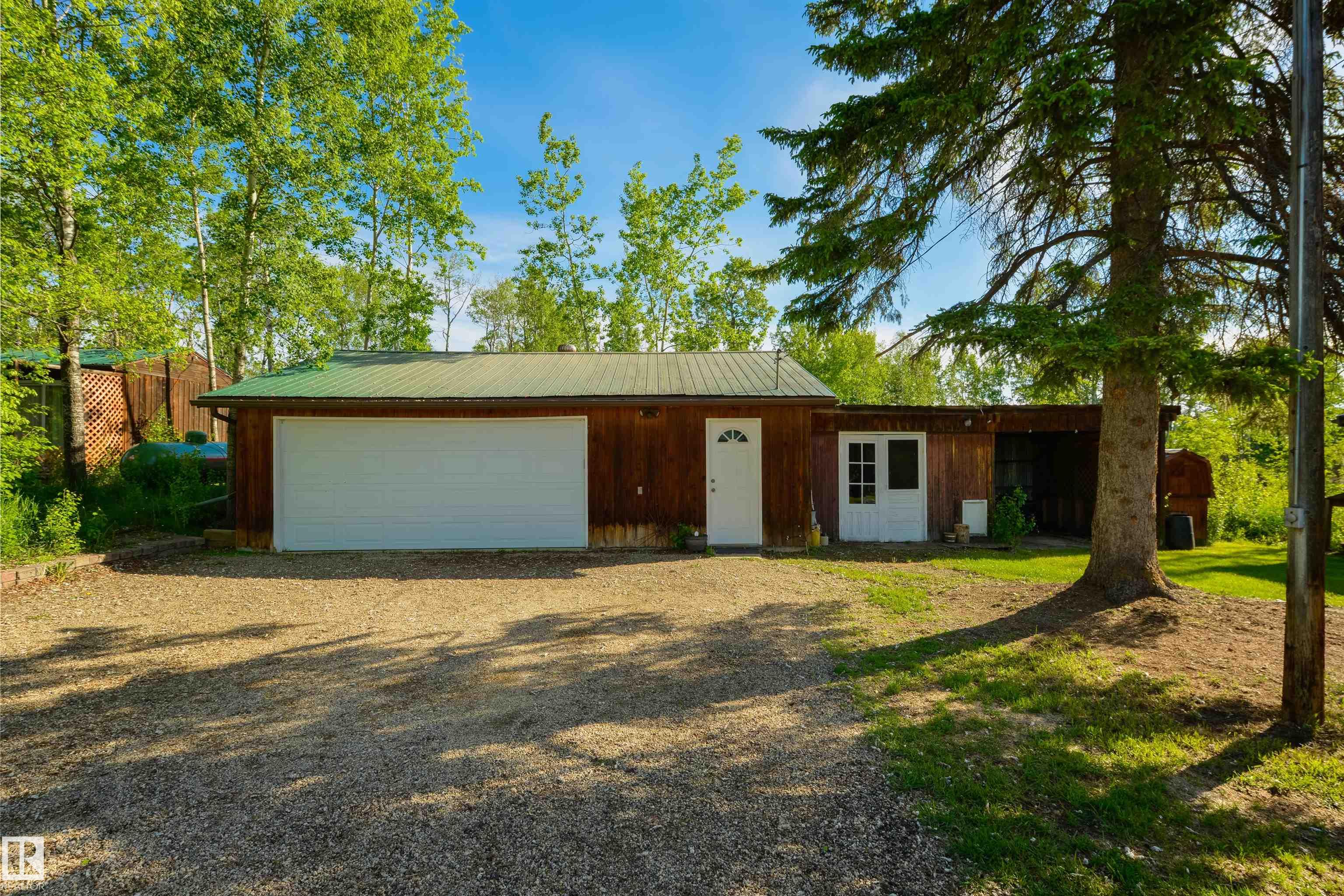 Photo 27 at 52309 Rge Road 22, None, Rural Parkland County
