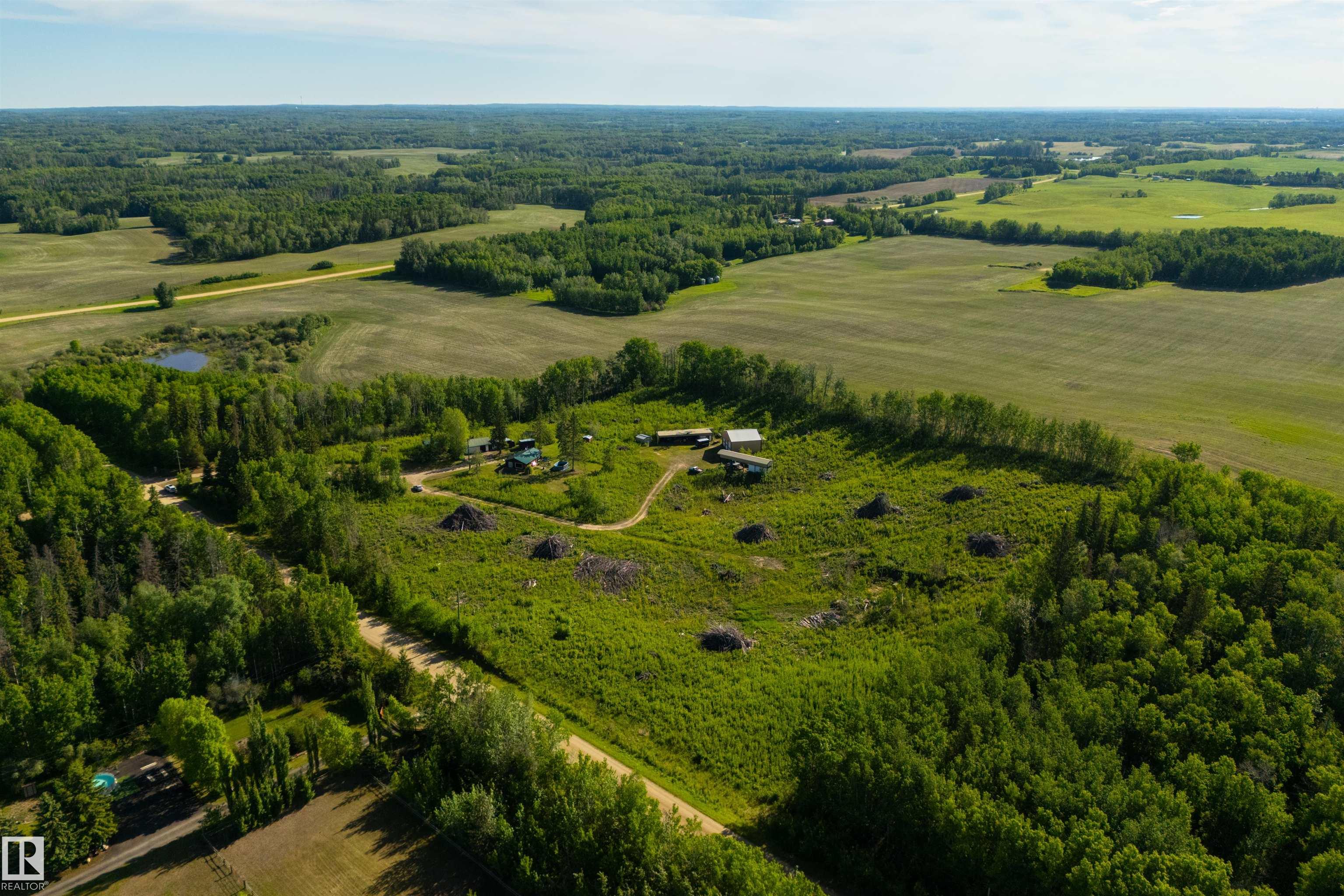 Photo 39 at 52309 Rge Road 22, None, Rural Parkland County