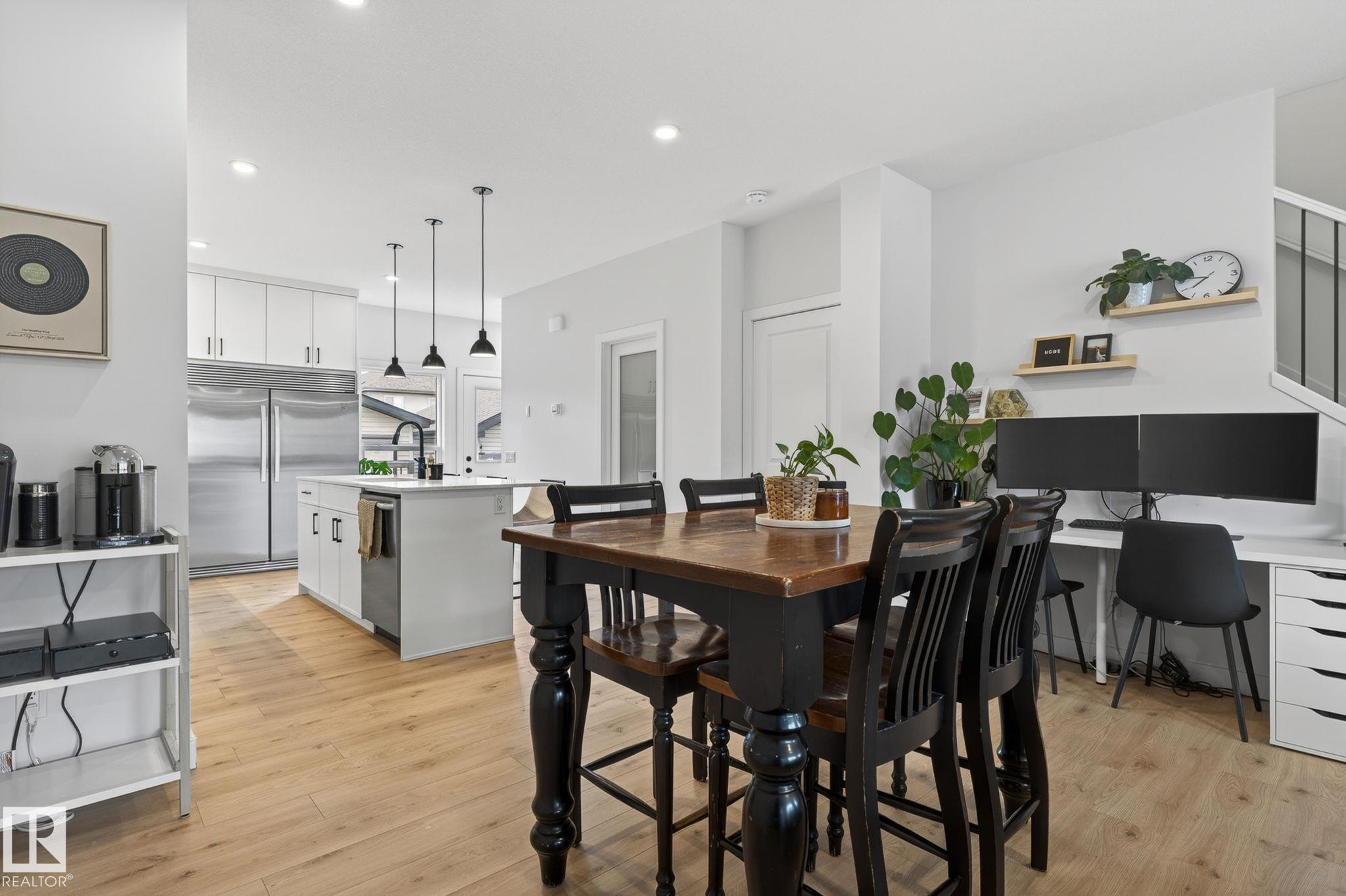 Photo 13 at 19334 26a Avenue NW, The Uplands, Edmonton