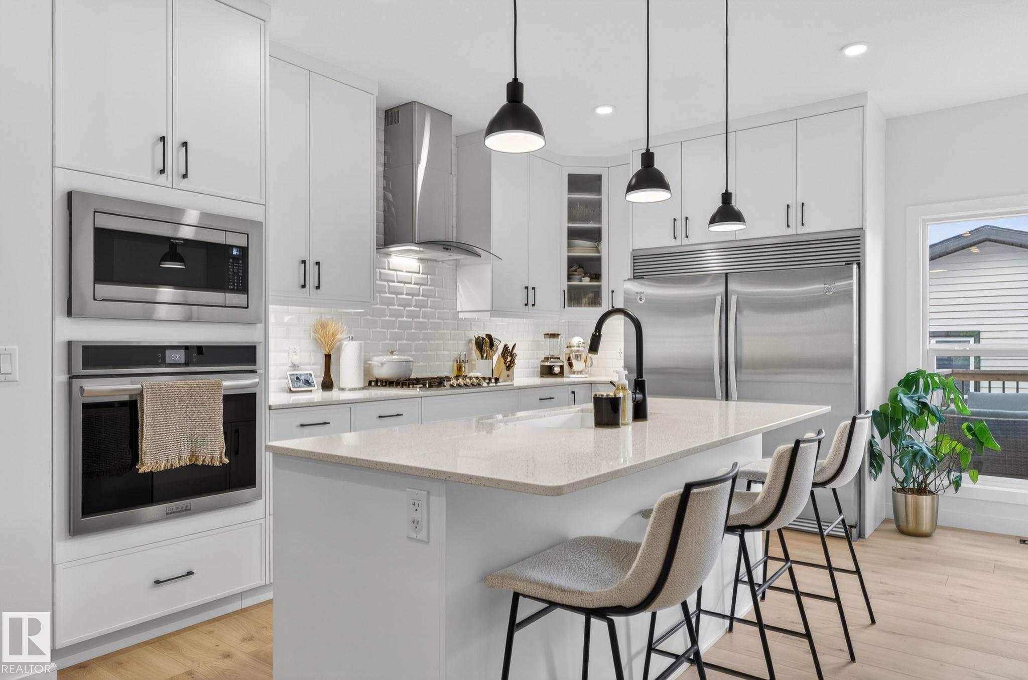 Photo 14 at 19334 26a Avenue NW, The Uplands, Edmonton