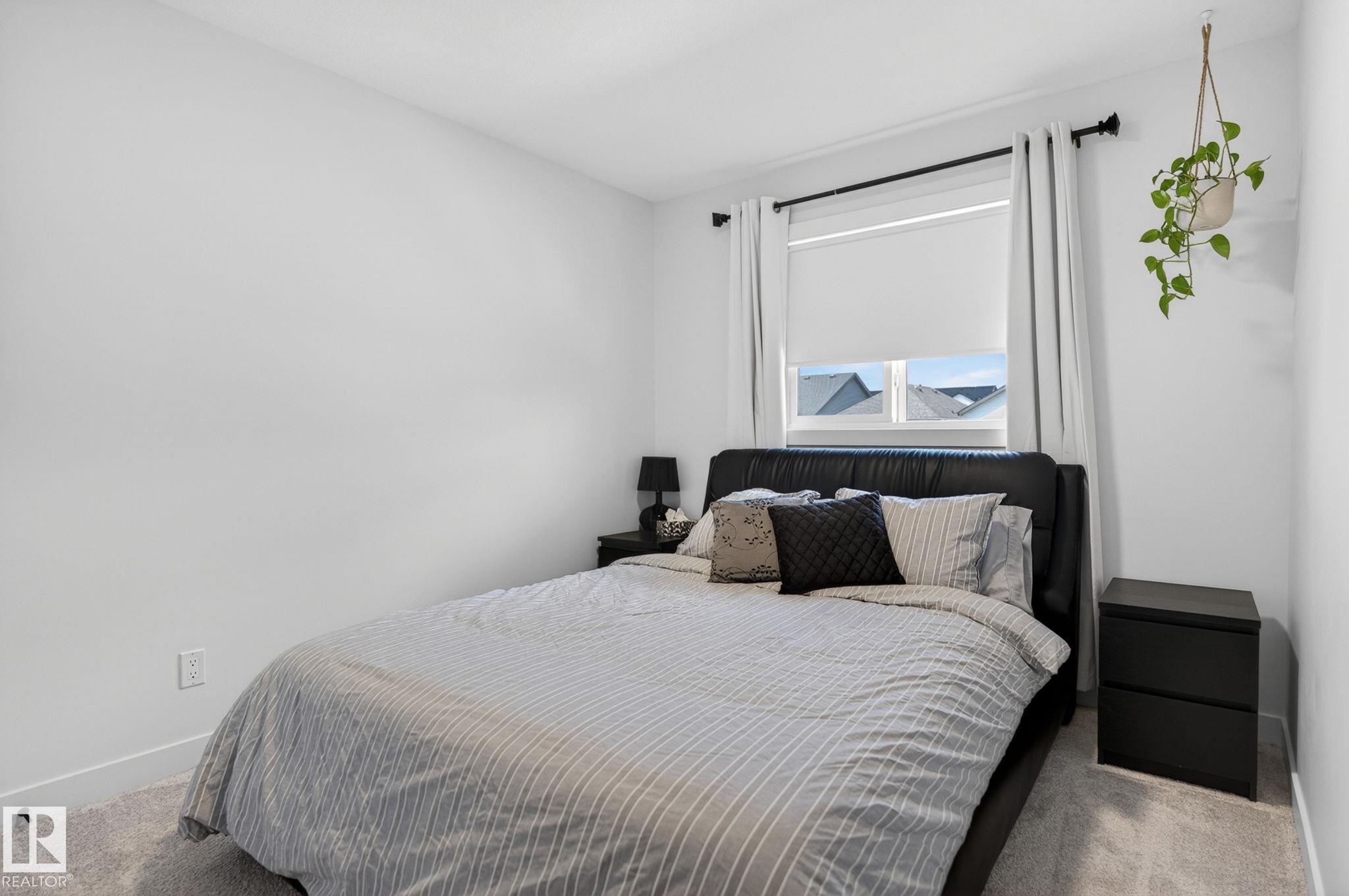 Photo 37 at 19334 26a Avenue NW, The Uplands, Edmonton
